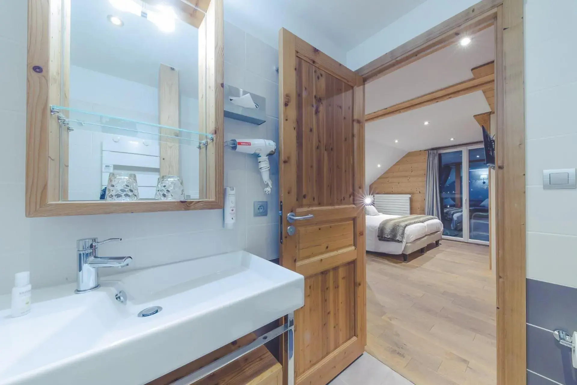 Exclusive Room in Fleur De Neige Châtel Exclusive Room in Fleur De Neige Châtel