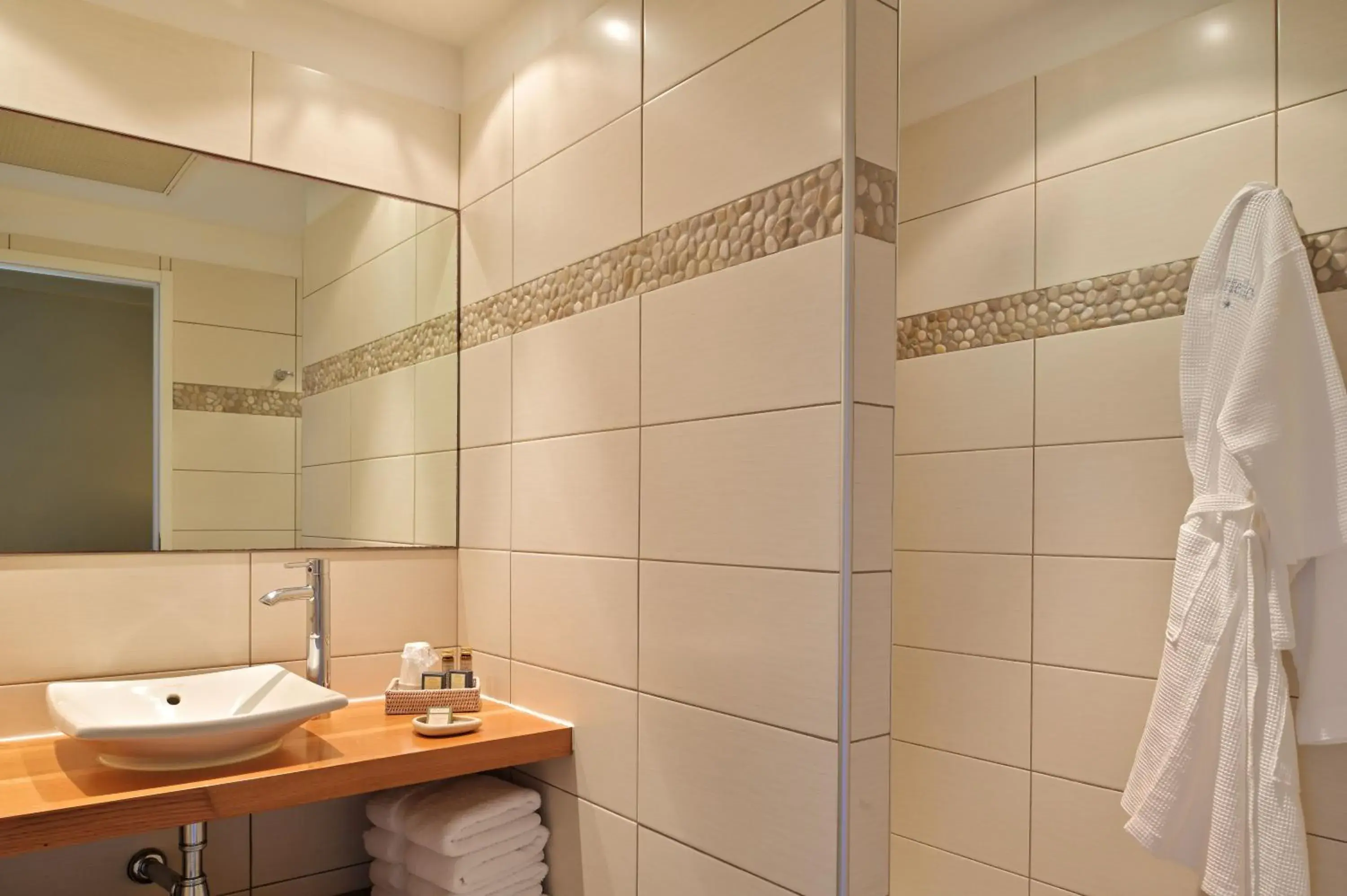 Family Room with Sea View in Hôtel Abbartello Family Room with Sea View in Hôtel Abbartello