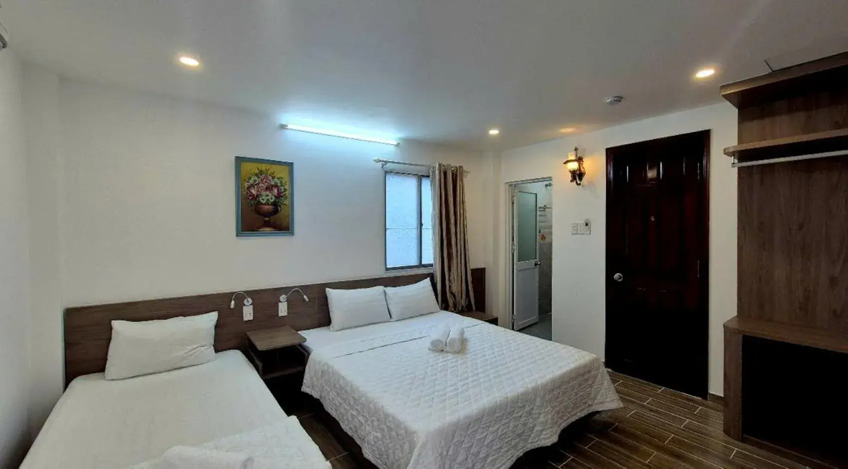 Twin Room with Private Bathroom in City Backpackers Hostel Twin Room with Private Bathroom in City Backpackers Hostel