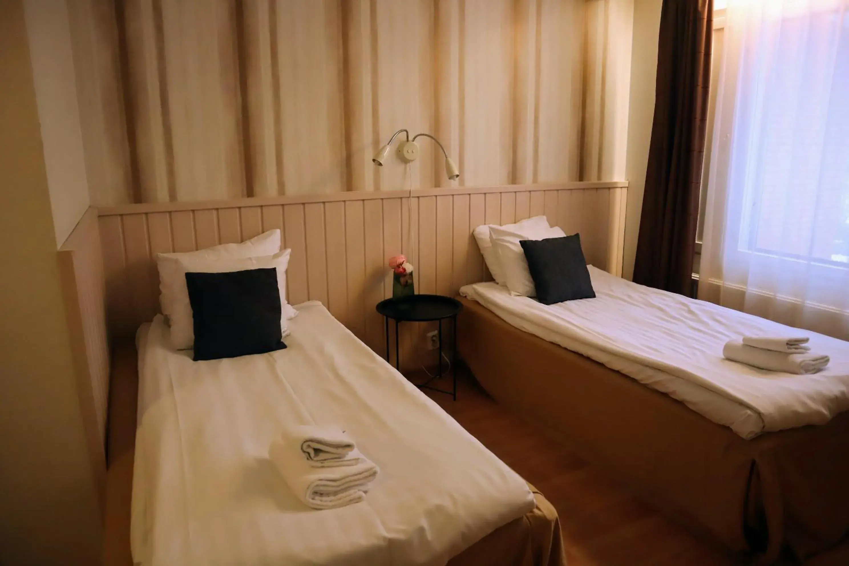 Quadruple Room in Hotel Kajaani Quadruple Room in Hotel Kajaani