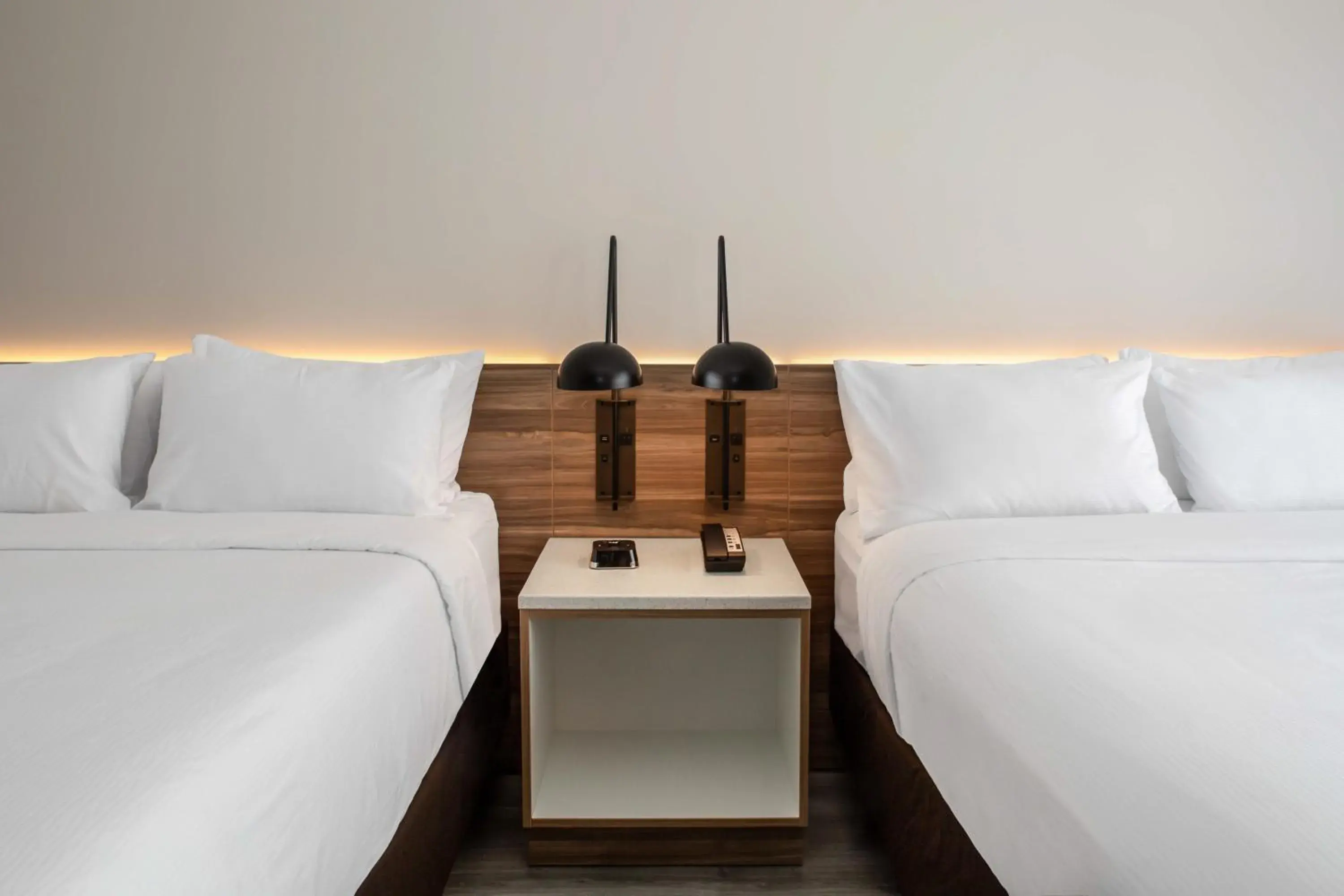 2 Queen Beds Mobility Accessible Non-Smoking in Wyndham Garden Ft Lauderdale Airport & Cruise Port 2 Queen Beds Mobility Accessible Non-Smoking in Wyndham Garden Ft Lauderdale Airport & Cruise Port