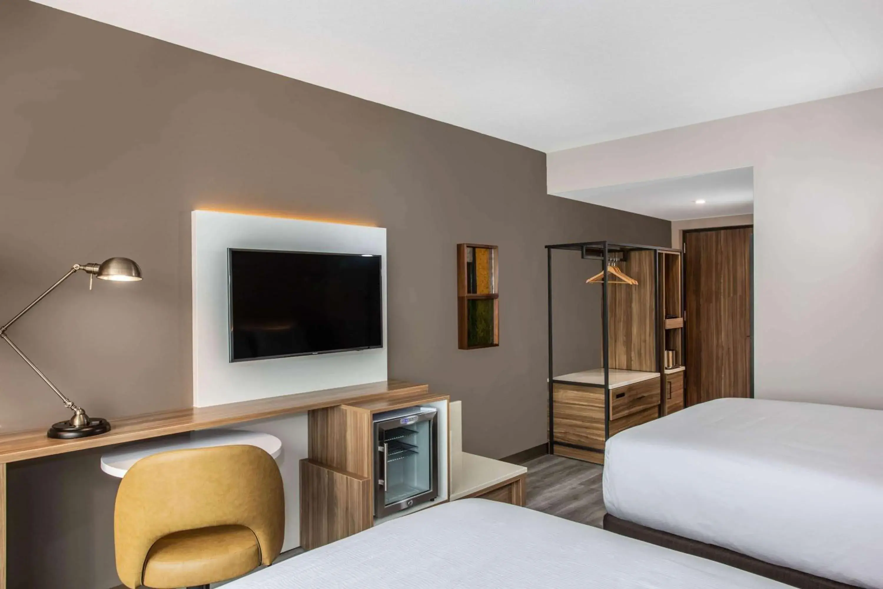 2 Queen Beds Non-Smoking in Wyndham Garden Ft Lauderdale Airport & Cruise Port 2 Queen Beds Non-Smoking in Wyndham Garden Ft Lauderdale Airport & Cruise Port