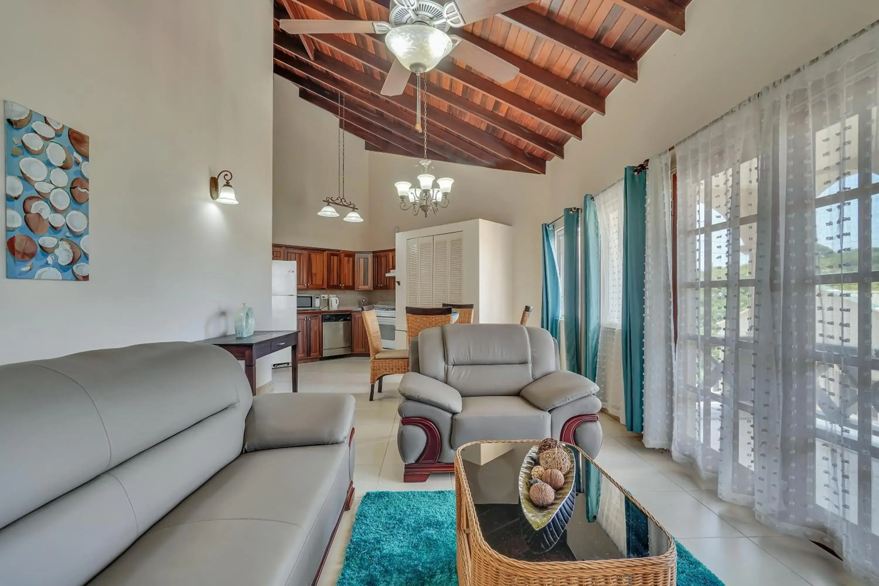 Queen Suite in Mandela Court Suites Grenada Queen Suite in Mandela Court Suites Grenada