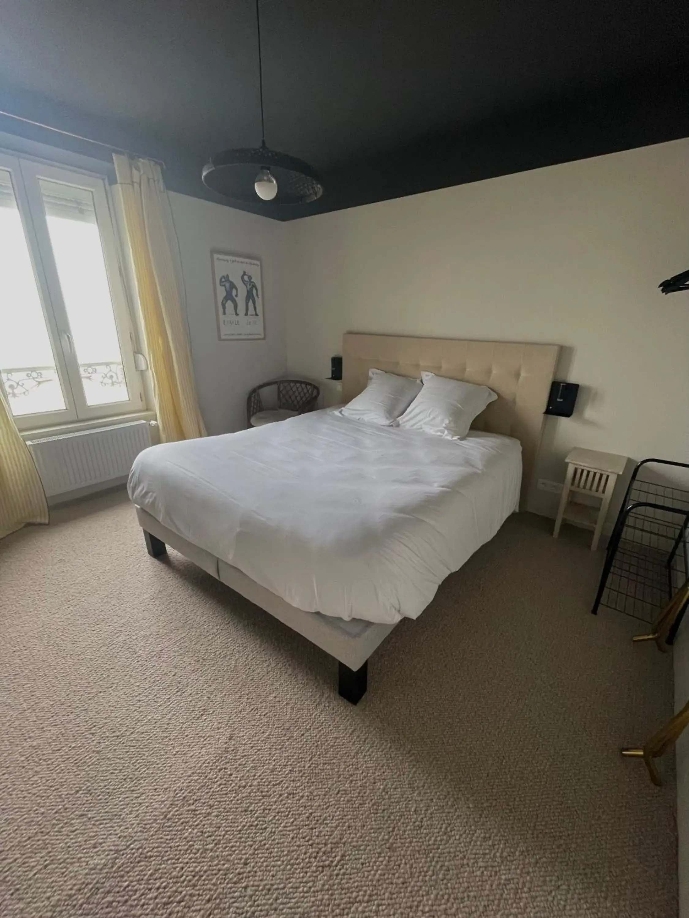 Double Room with Sea View in Beau Rivage Hôtel-Restaurant Double Room with Sea View in Beau Rivage Hôtel-Restaurant