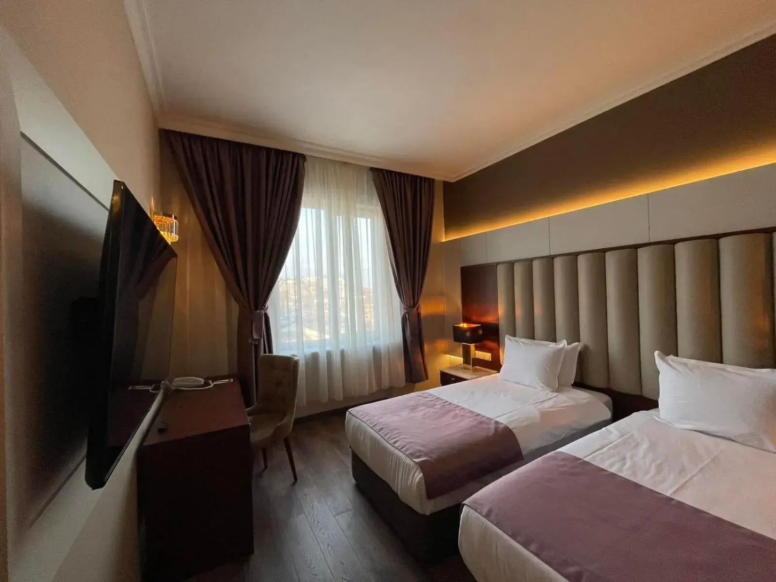 Premium Twin Room - single occupancy in Ramada by Wyndham Plovdiv Trimontium Premium Twin Room - single occupancy in Ramada by Wyndham Plovdiv Trimontium