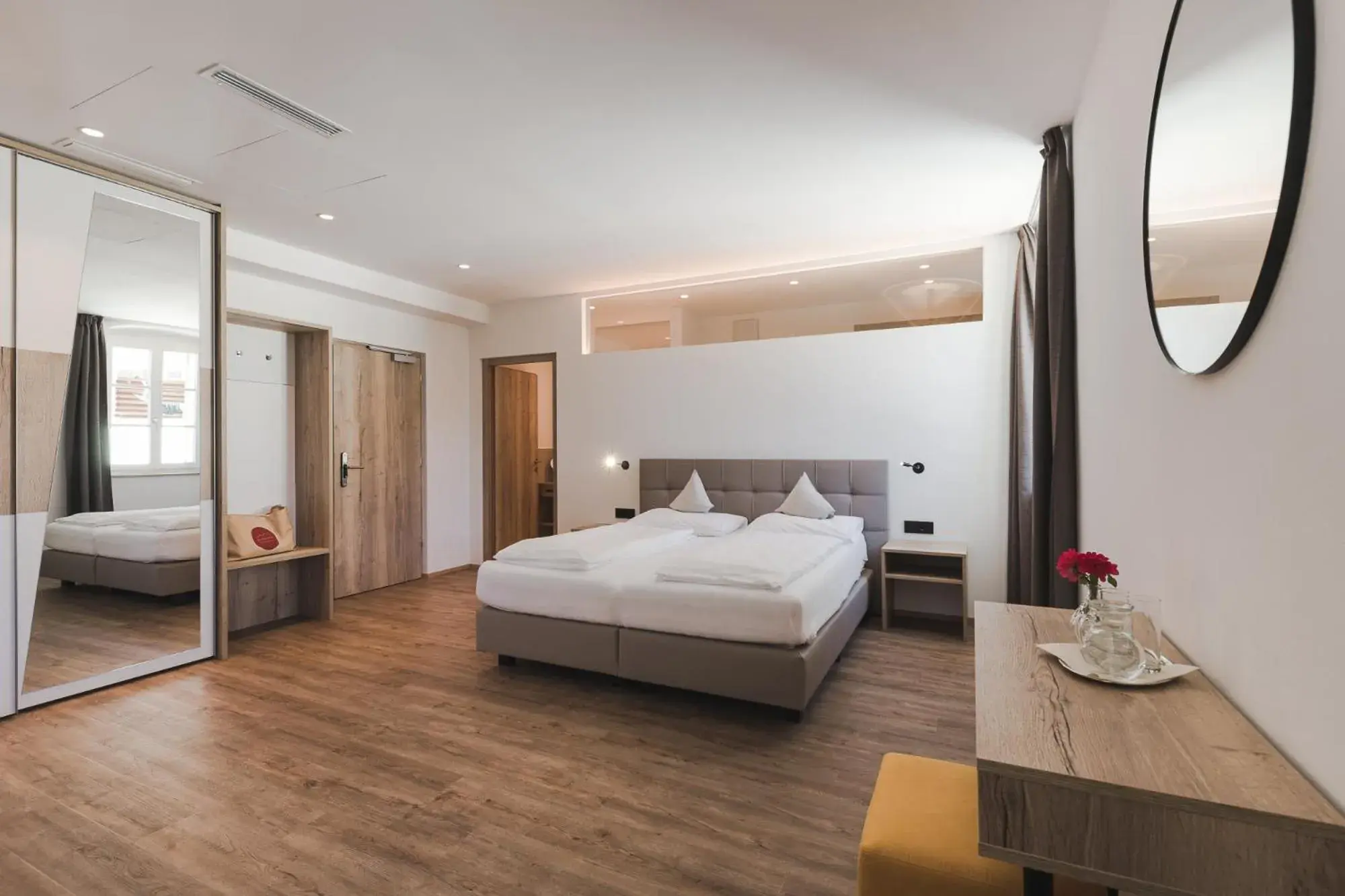 Deluxe Double Room in Hotel Mandelhof Deluxe Double Room in Hotel Mandelhof