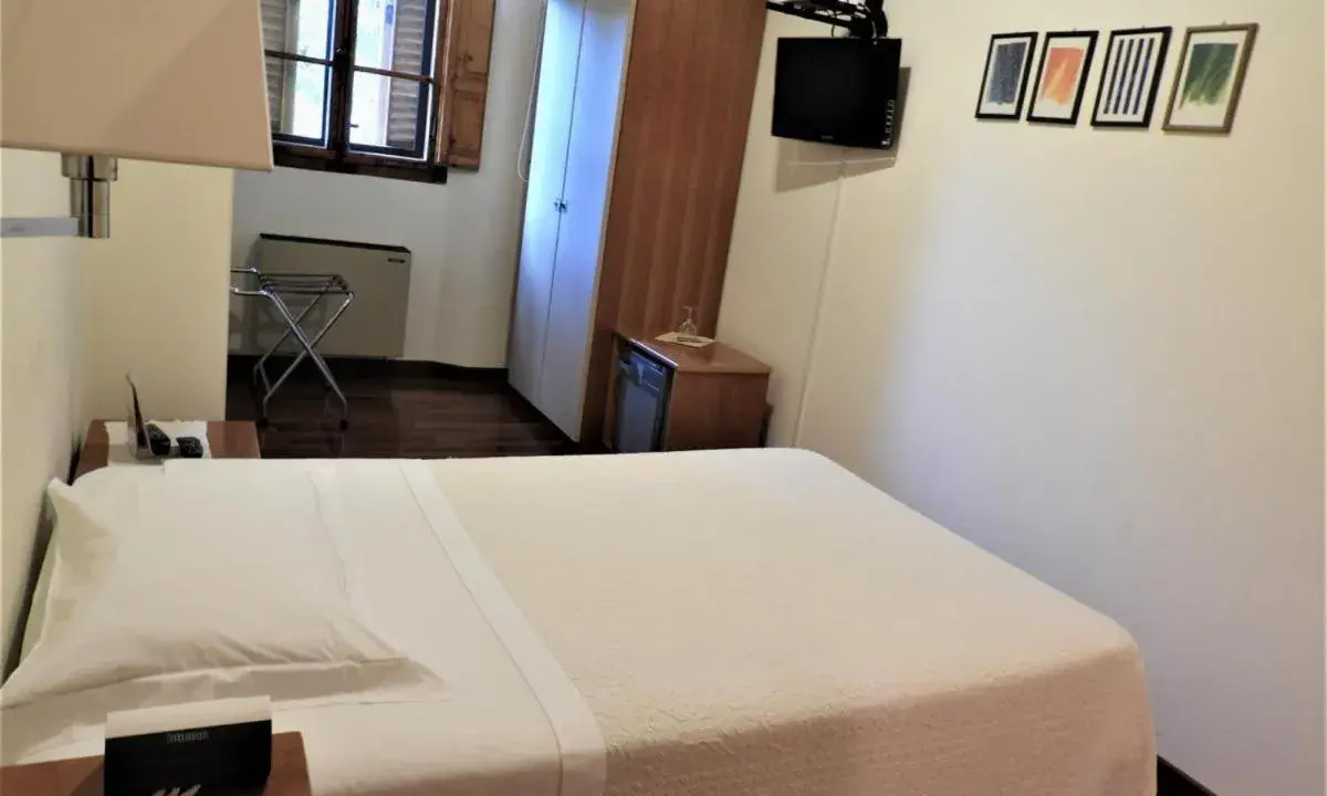 Single Room in Deco Hotel Single Room in Deco Hotel