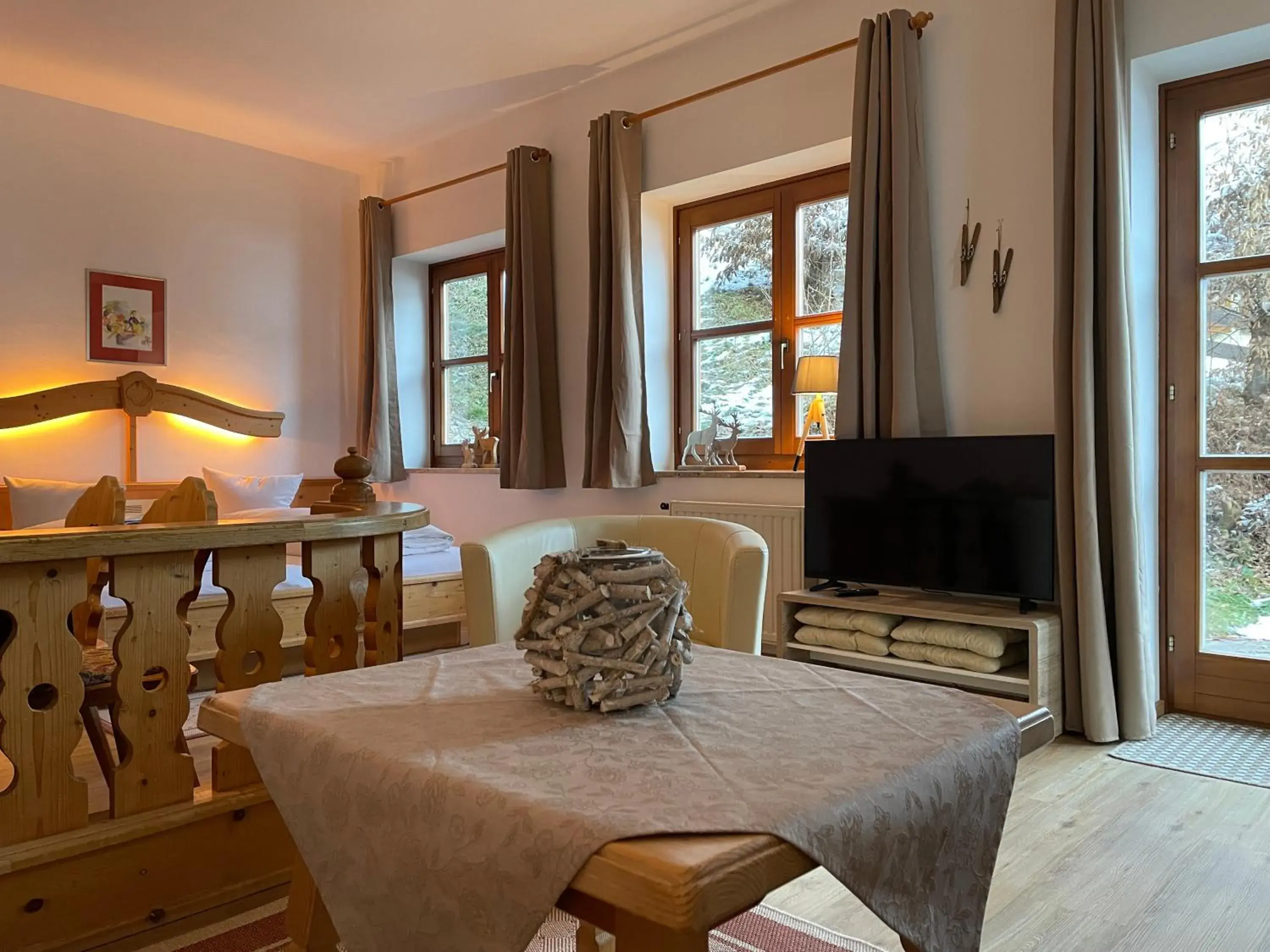 Superior One-Bedroom Apartment with Balcony in Appartements DIANA Superior One-Bedroom Apartment with Balcony in Appartements DIANA