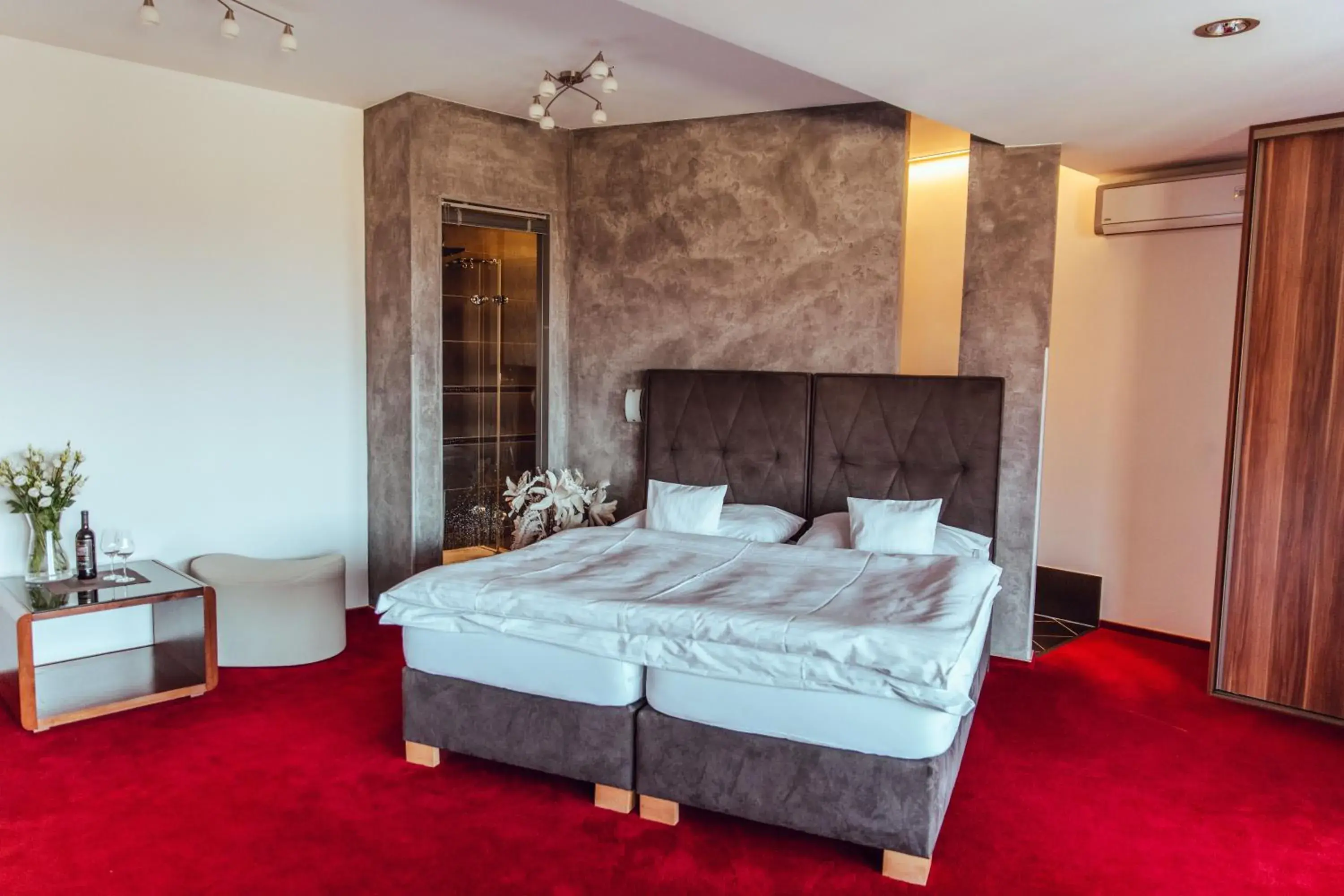 Exclusive Double Room with Balcony - single occupancy in Hotel Garni Klaret Exclusive Double Room with Balcony - single occupancy in Hotel Garni Klaret