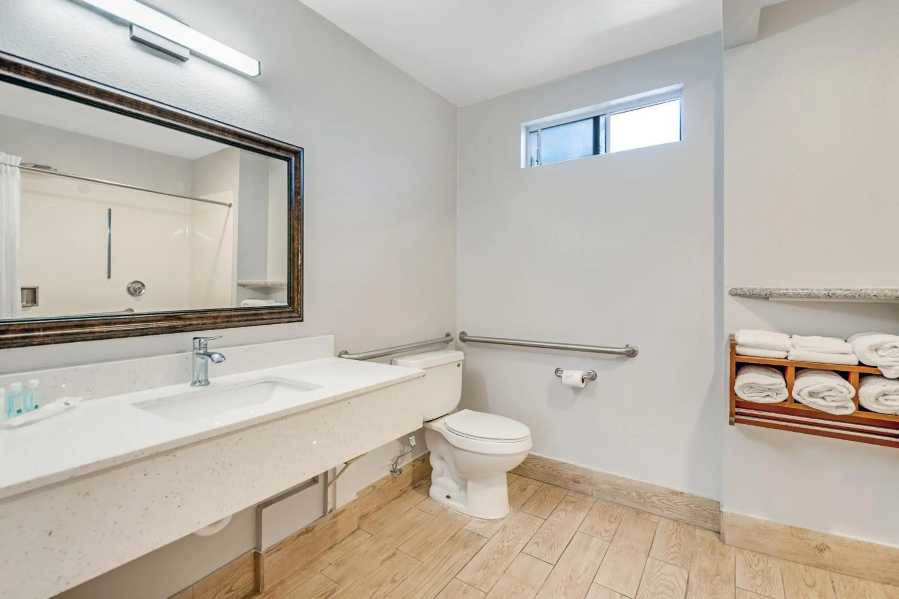 Two Double Beds with Roll-In Shower - Accessible/Non-Smoking in Quality Inn Santa Cruz Two Double Beds with Roll-In Shower - Accessible/Non-Smoking in Quality Inn Santa Cruz