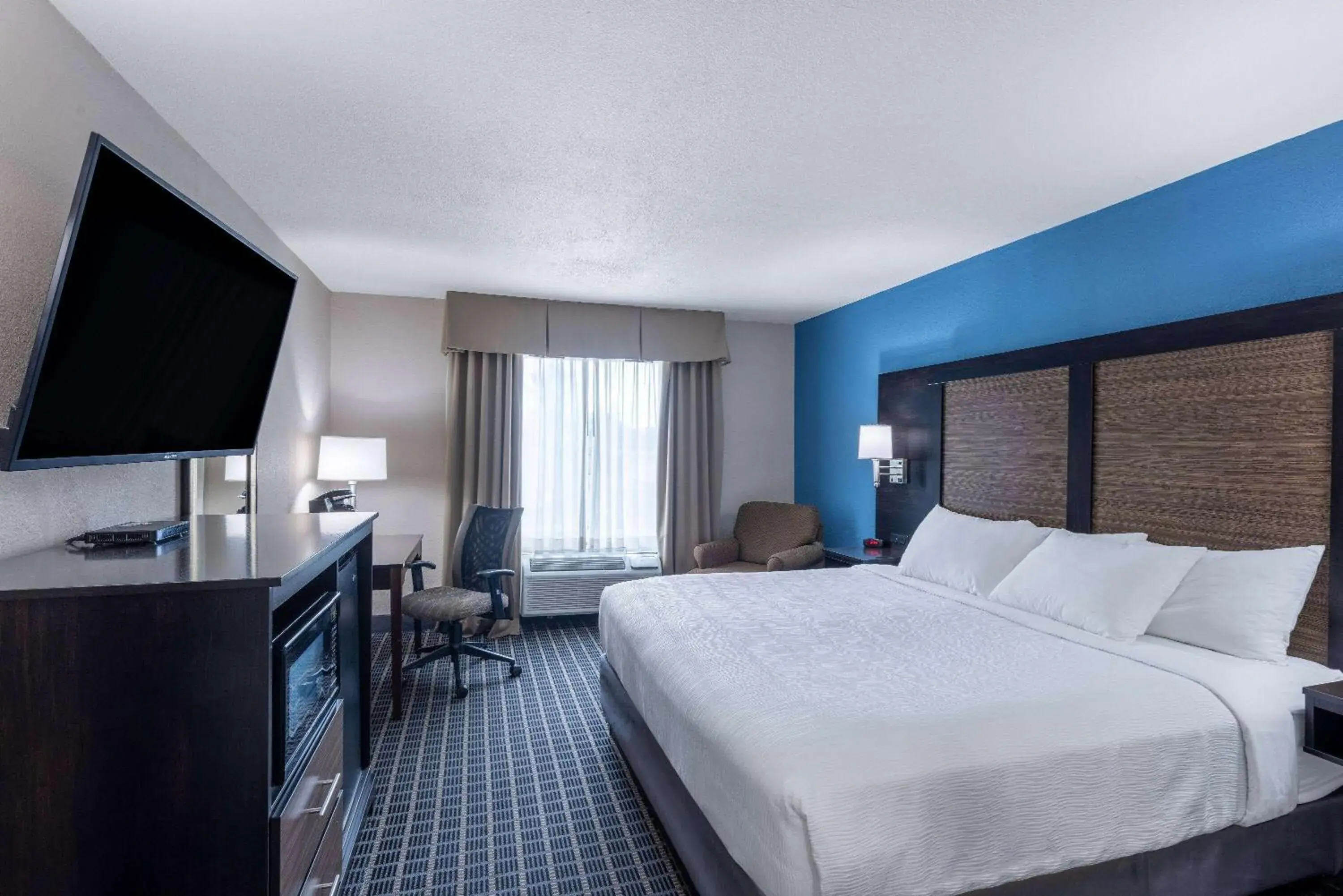 King Room - Non-Smoking in Baymont by Wyndham Kirksville University Area King Room - Non-Smoking in Baymont by Wyndham Kirksville University Area