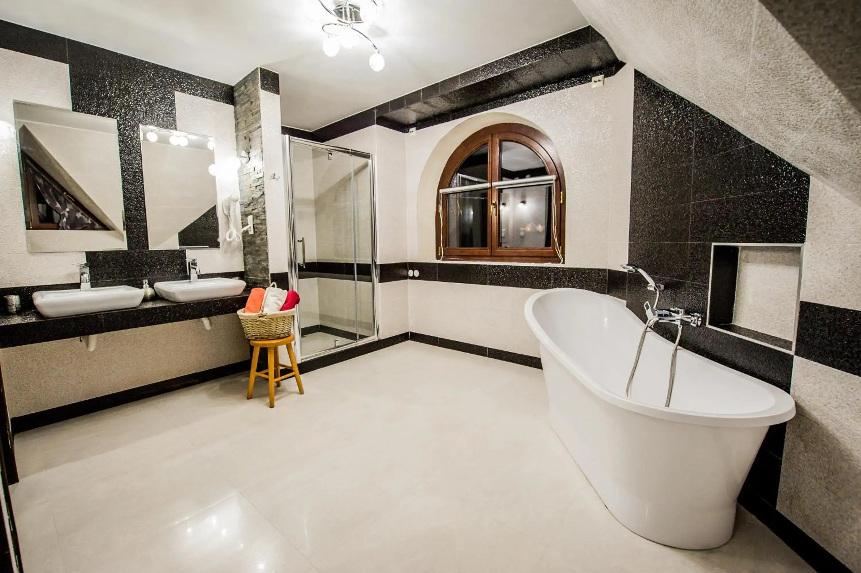 Deluxe Suite in WILLA GALANTÓWKA Deluxe Suite in WILLA GALANTÓWKA