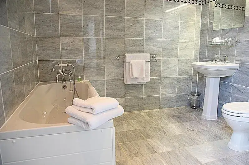 Standard Twin Room in Dovecliff Hall Hotel Standard Twin Room in Dovecliff Hall Hotel