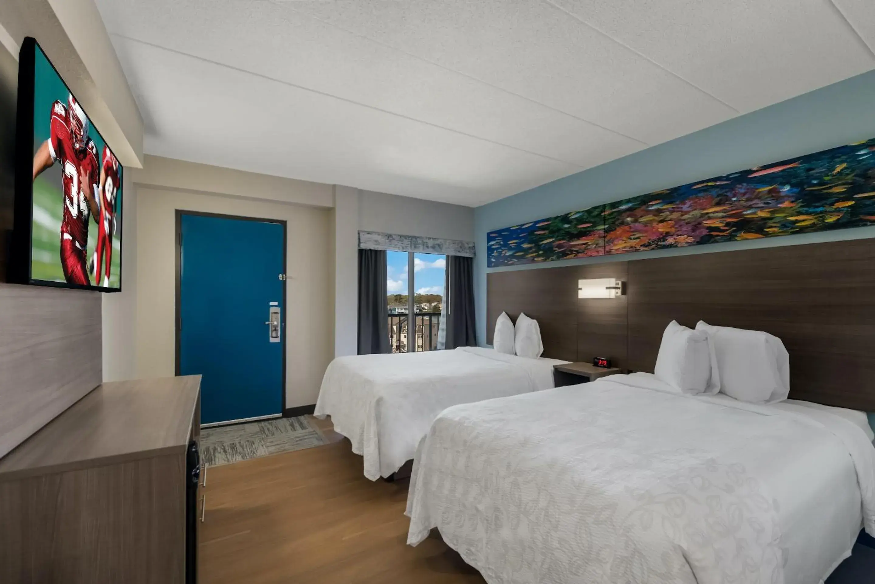 Suite with Two Double Beds with Partial Ocean View Smoke Free in Red Roof PLUS & Suites Virginia Beach - Seaside Suite with Two Double Beds with Partial Ocean View Smoke Free in Red Roof PLUS & Suites Virginia Beach - Seaside