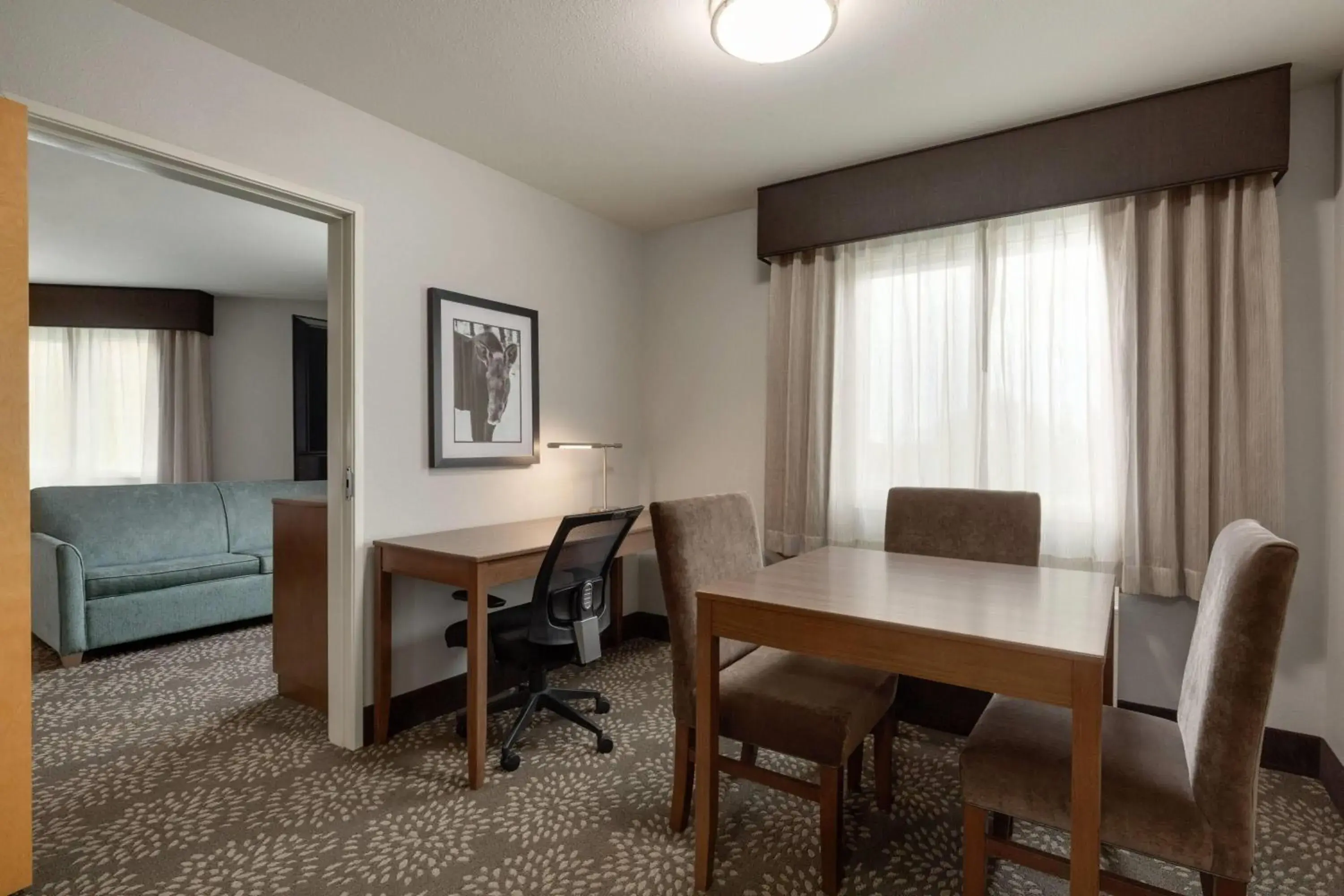 Deluxe Family Room - Non-Smoking in La Quinta by Wyndham Fairbanks Airport Deluxe Family Room - Non-Smoking in La Quinta by Wyndham Fairbanks Airport