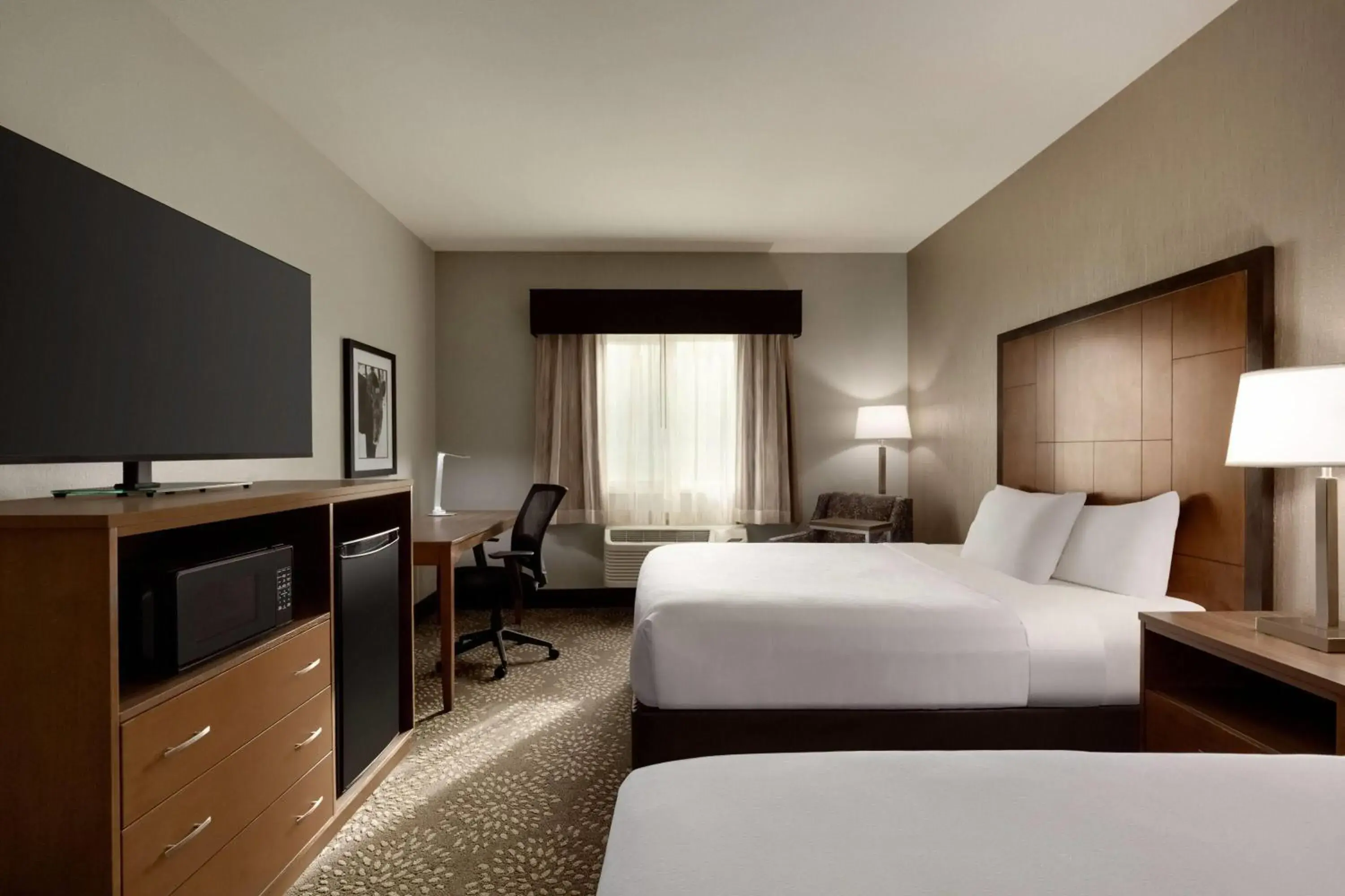 Queen Room with Two Queen Beds - Disability Access in La Quinta by Wyndham Fairbanks Airport Queen Room with Two Queen Beds - Disability Access in La Quinta by Wyndham Fairbanks Airport