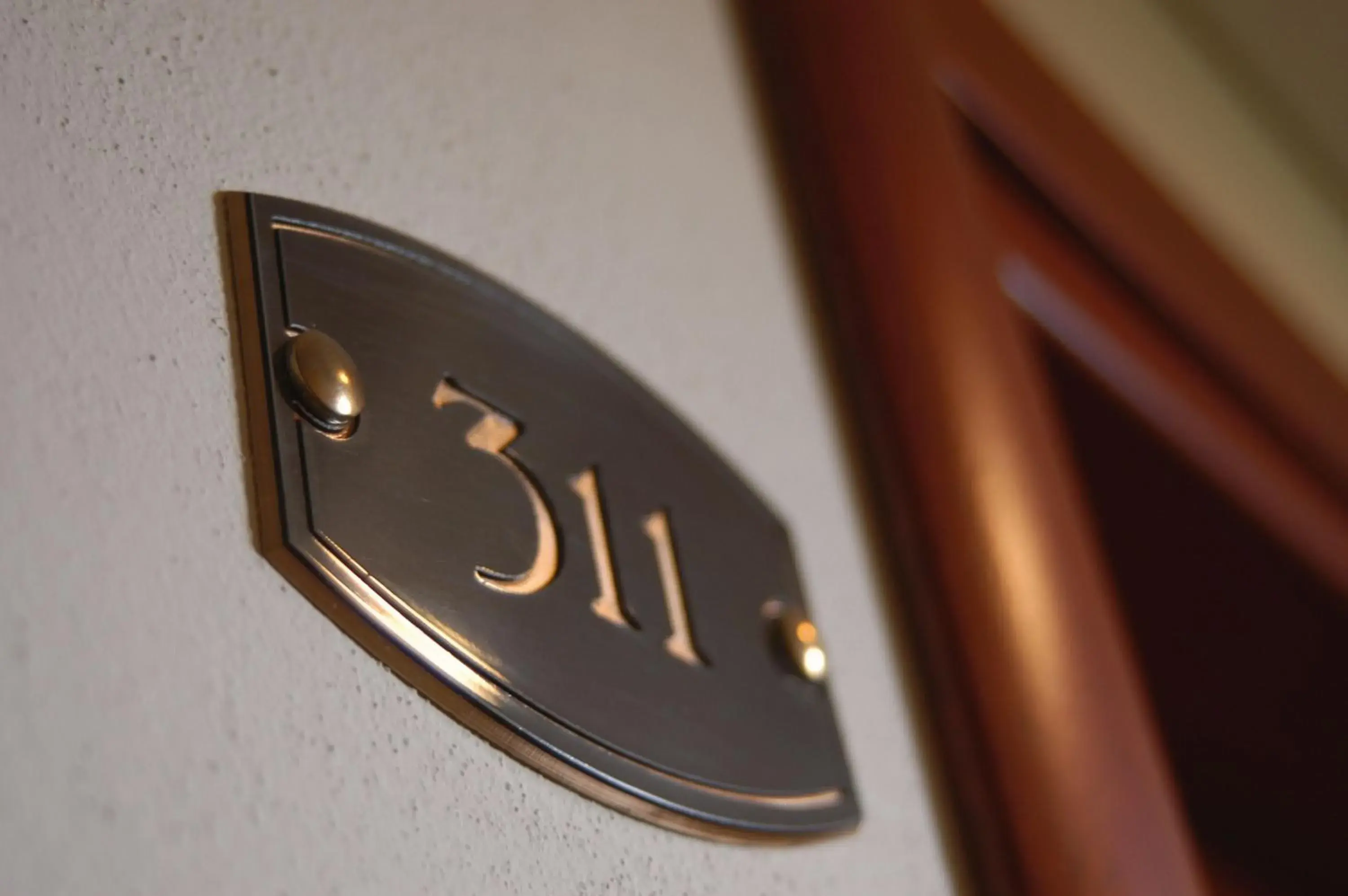 Superior Double or Twin Room with Partial Lake View in Hotel Smeraldo Superior Double or Twin Room with Partial Lake View in Hotel Smeraldo