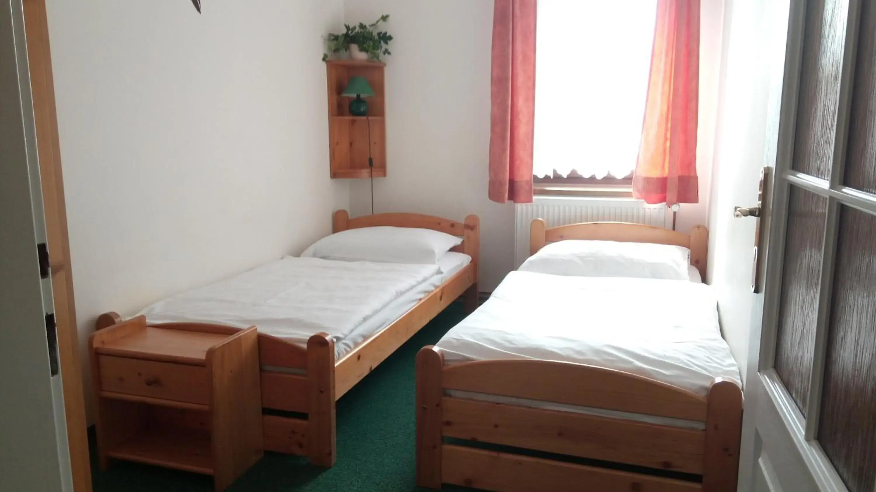 Small Twin Room - single occupancy in Hotel Bozi Dar - Excalibur Small Twin Room - single occupancy in Hotel Bozi Dar - Excalibur