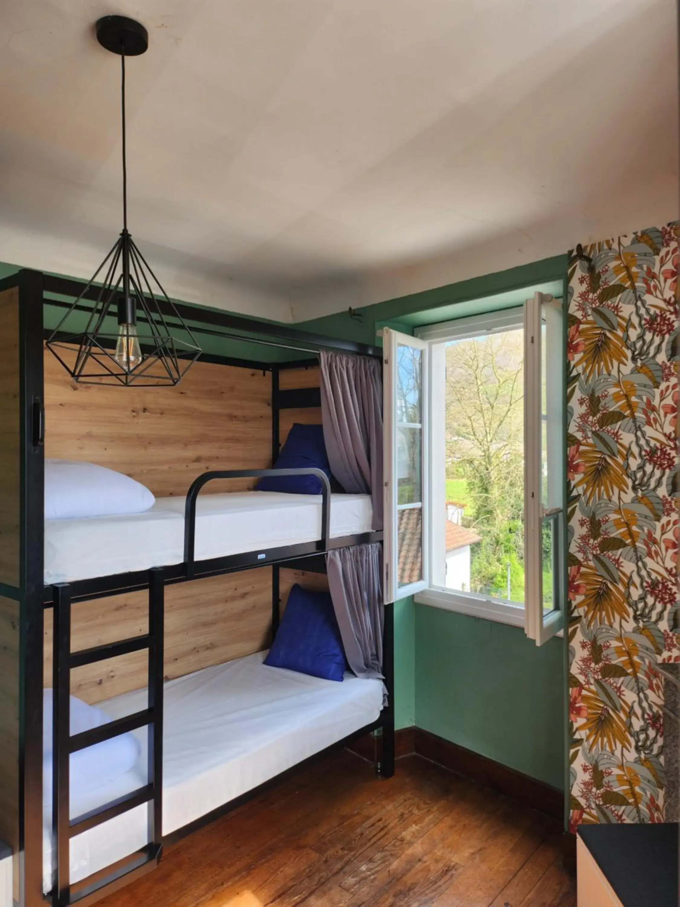 Bed in 4-Bed Mixed Dormitory Room in Gite Compostella Bed in 4-Bed Mixed Dormitory Room in Gite Compostella