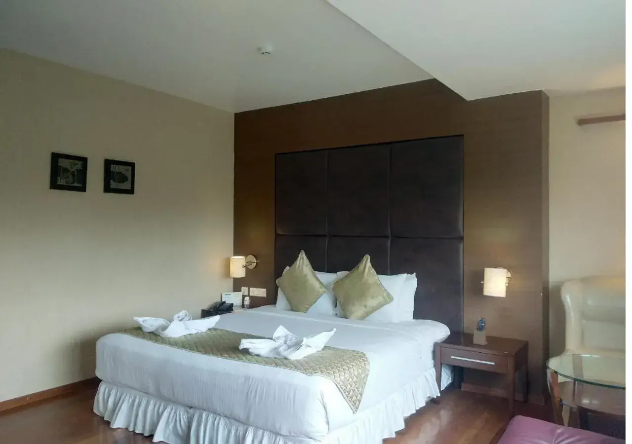 Suite - single occupancy in Grand Gardenia Suite - single occupancy in Grand Gardenia