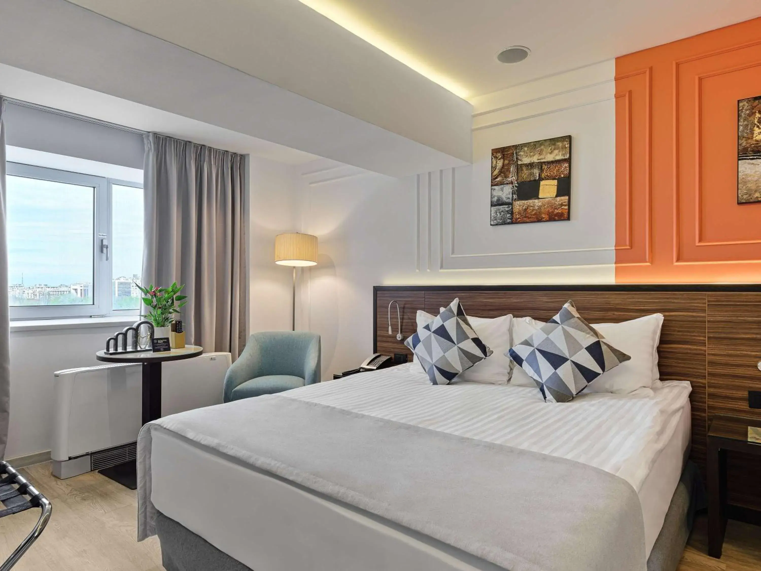 Standard Queen Room in Bucharest Unirii Square - Handwritten Collection Standard Queen Room in Bucharest Unirii Square - Handwritten Collection