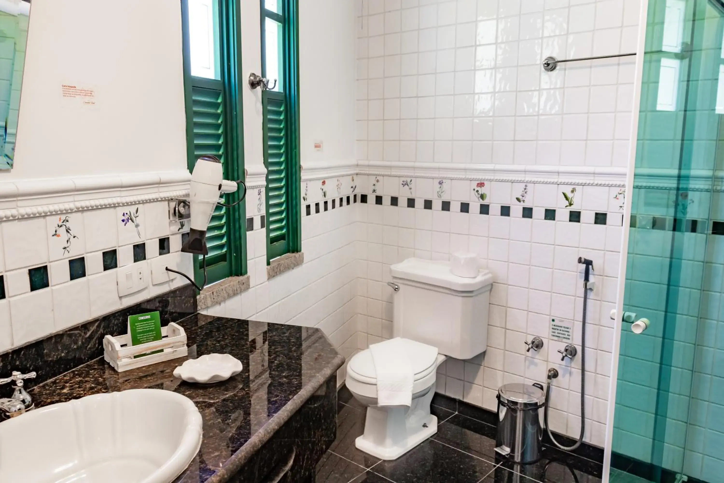 Family Room in Bomtempo II Chales by Castelo Itaipava Family Room in Bomtempo II Chales by Castelo Itaipava