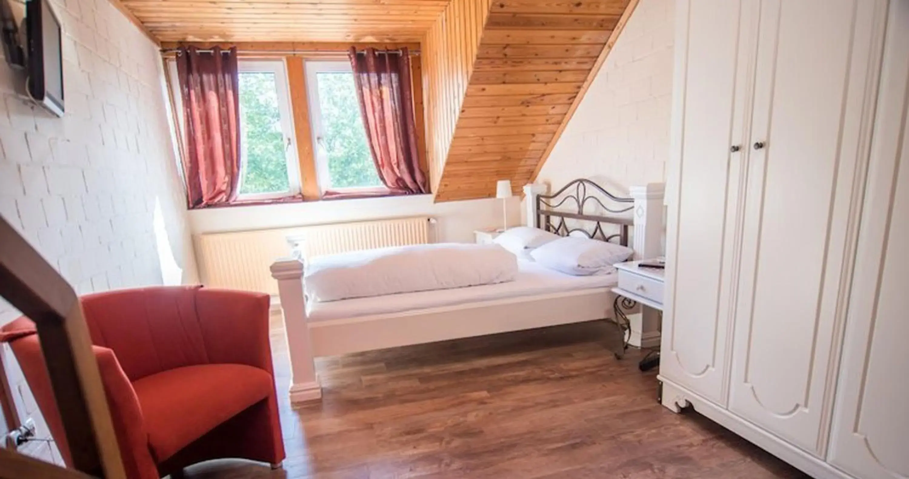 Single Room with Shower - single occupancy in Zur Schanze Holtgast-Apen Single Room with Shower - single occupancy in Zur Schanze Holtgast-Apen