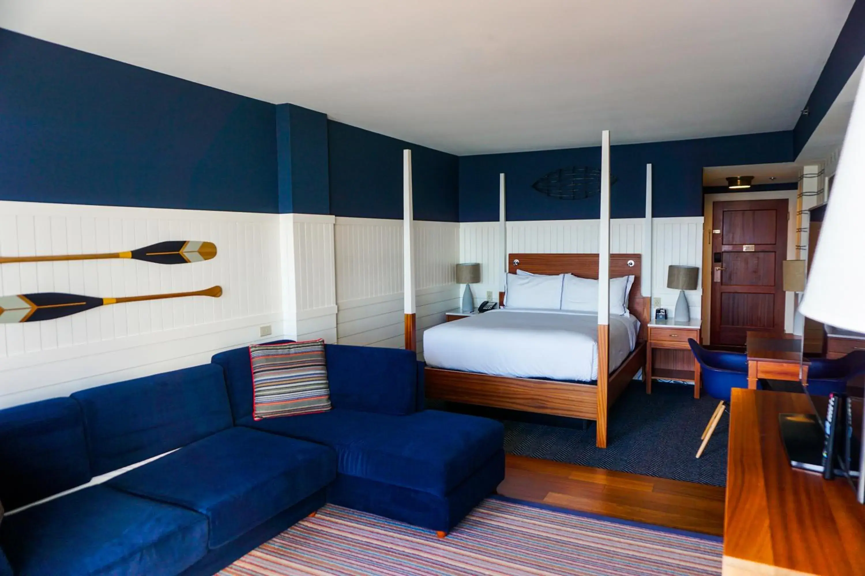 Bay Point Deluxe Queen with sofa sleeper in Mill Falls Resort Collection at the Lake Bay Point Deluxe Queen with sofa sleeper in Mill Falls Resort Collection at the Lake