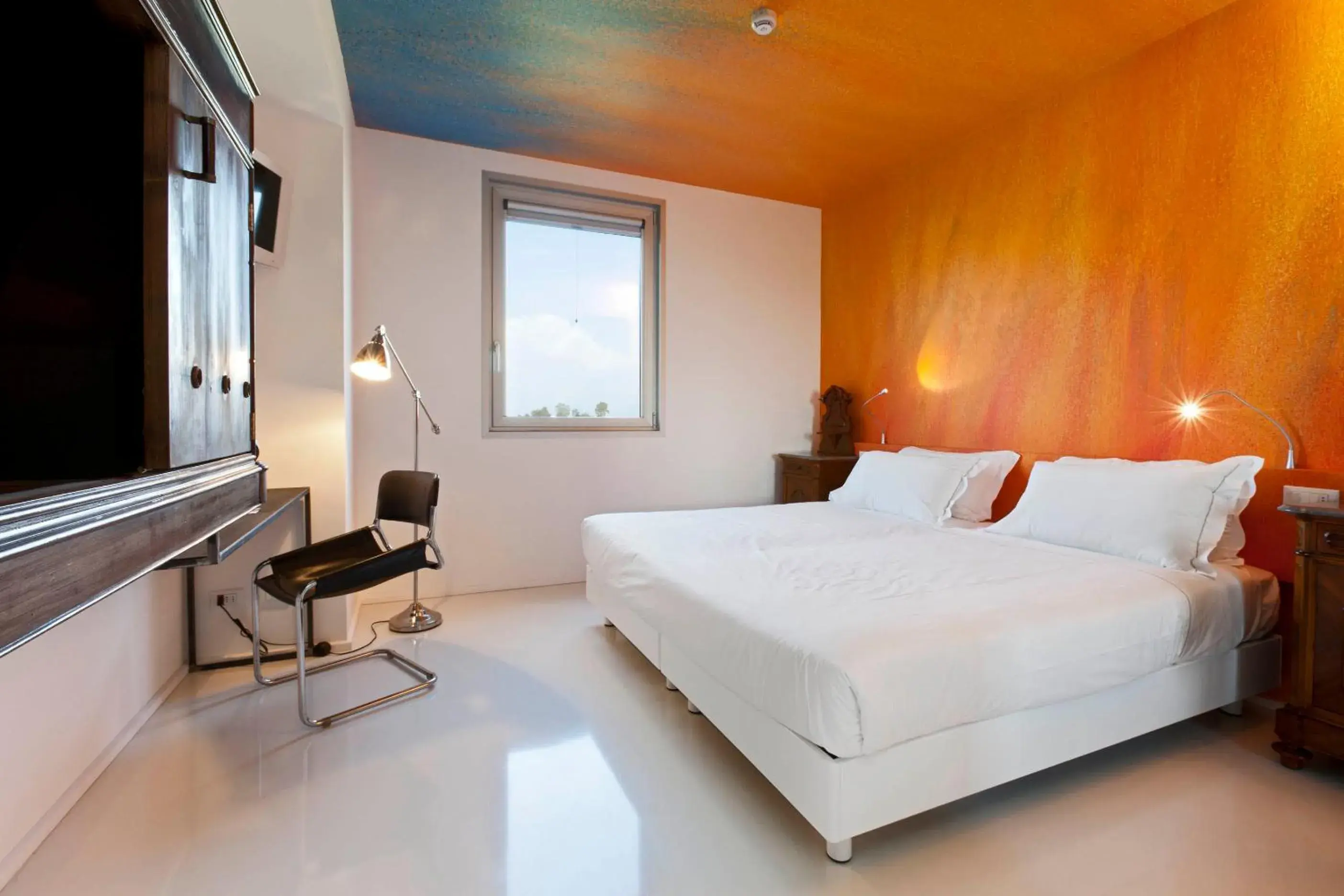 Large Standard King Room in Aiden by Best Western JHD Dunant Hotel Large Standard King Room in Aiden by Best Western JHD Dunant Hotel