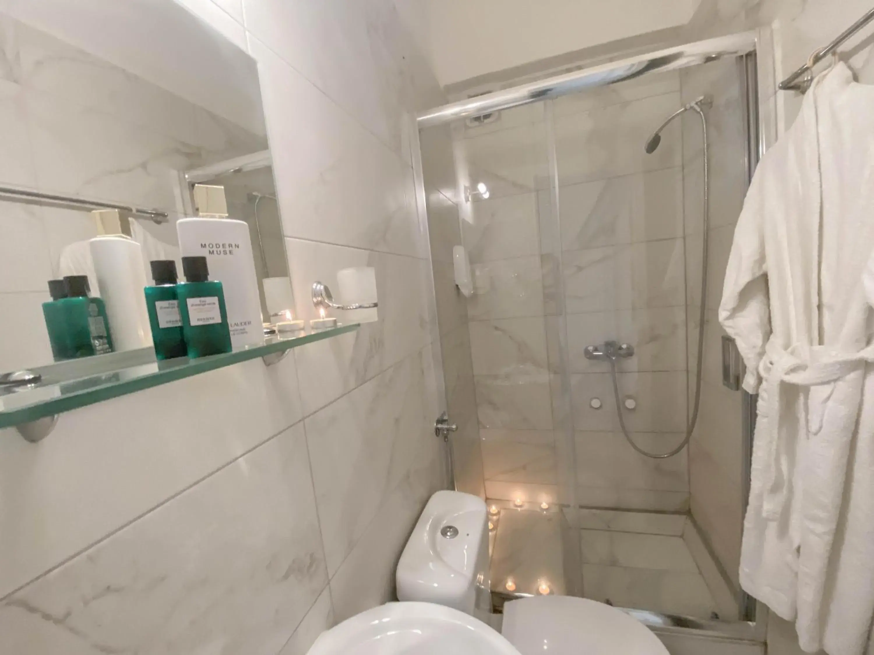 Standard Double Room in San Georgio Hotel Standard Double Room in San Georgio Hotel