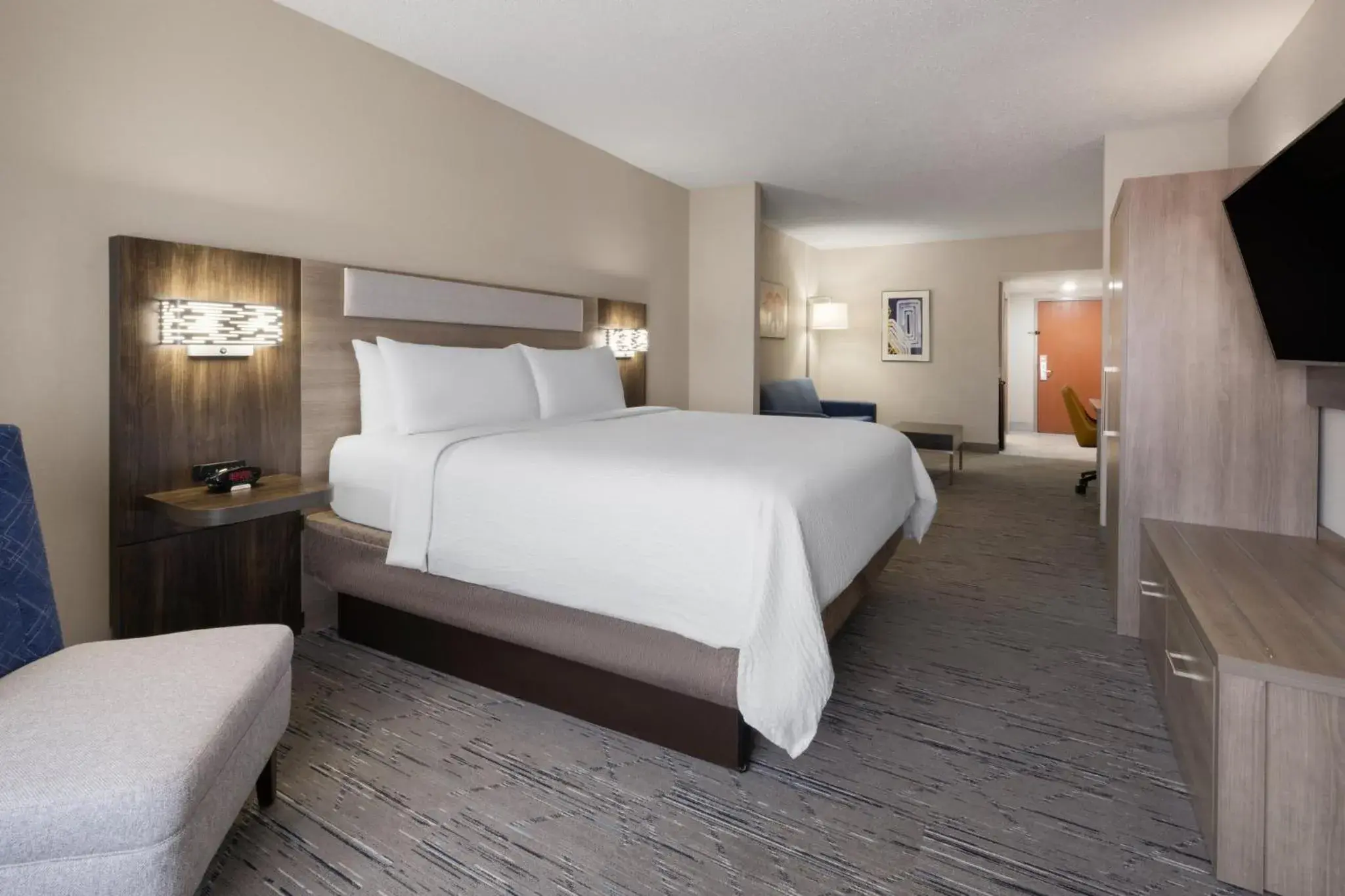 King Suite in Holiday Inn Express & Suites Sebring by IHG King Suite in Holiday Inn Express & Suites Sebring by IHG