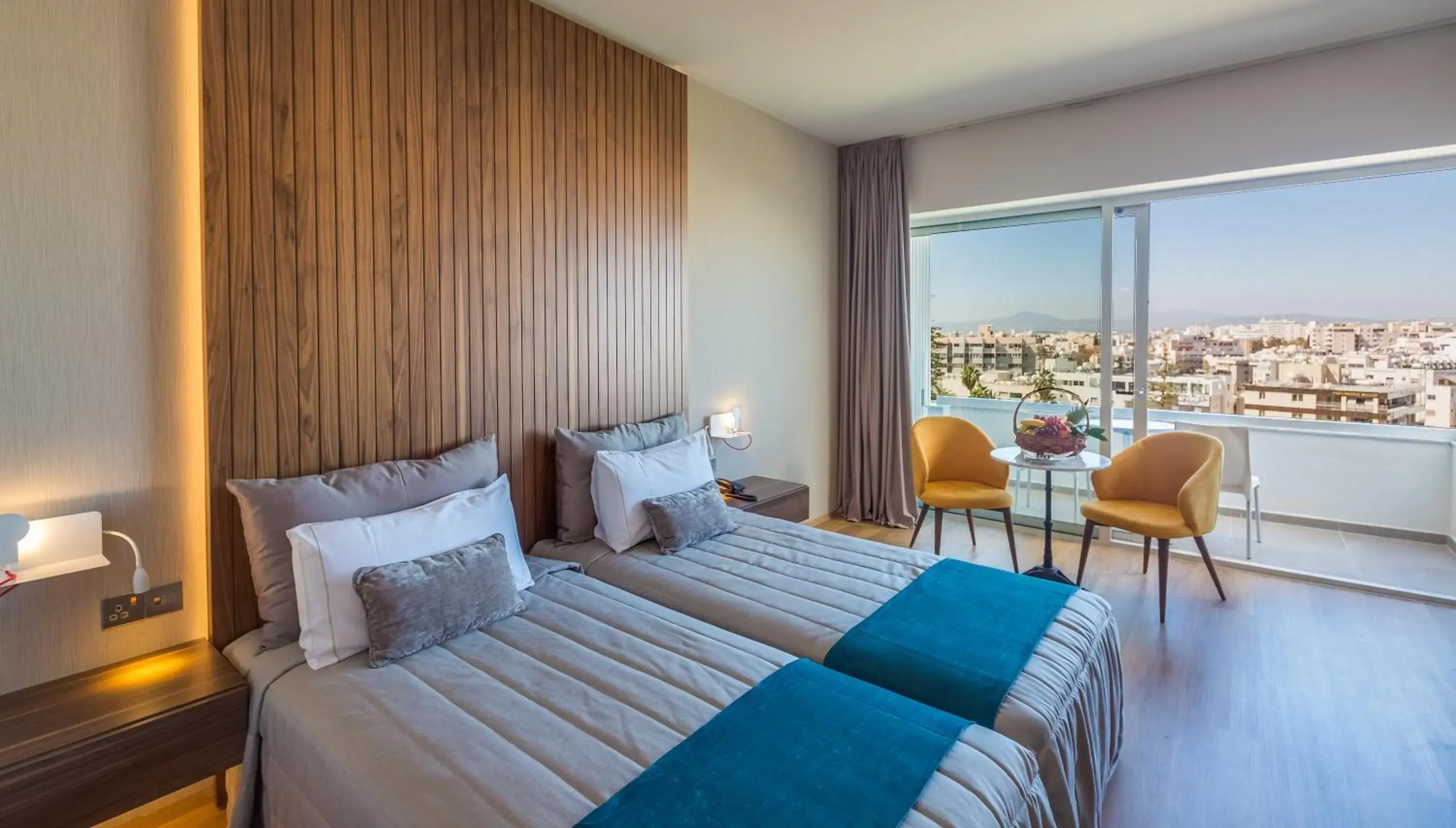 Double Room with City View in Sun Hall Hotel Double Room with City View in Sun Hall Hotel