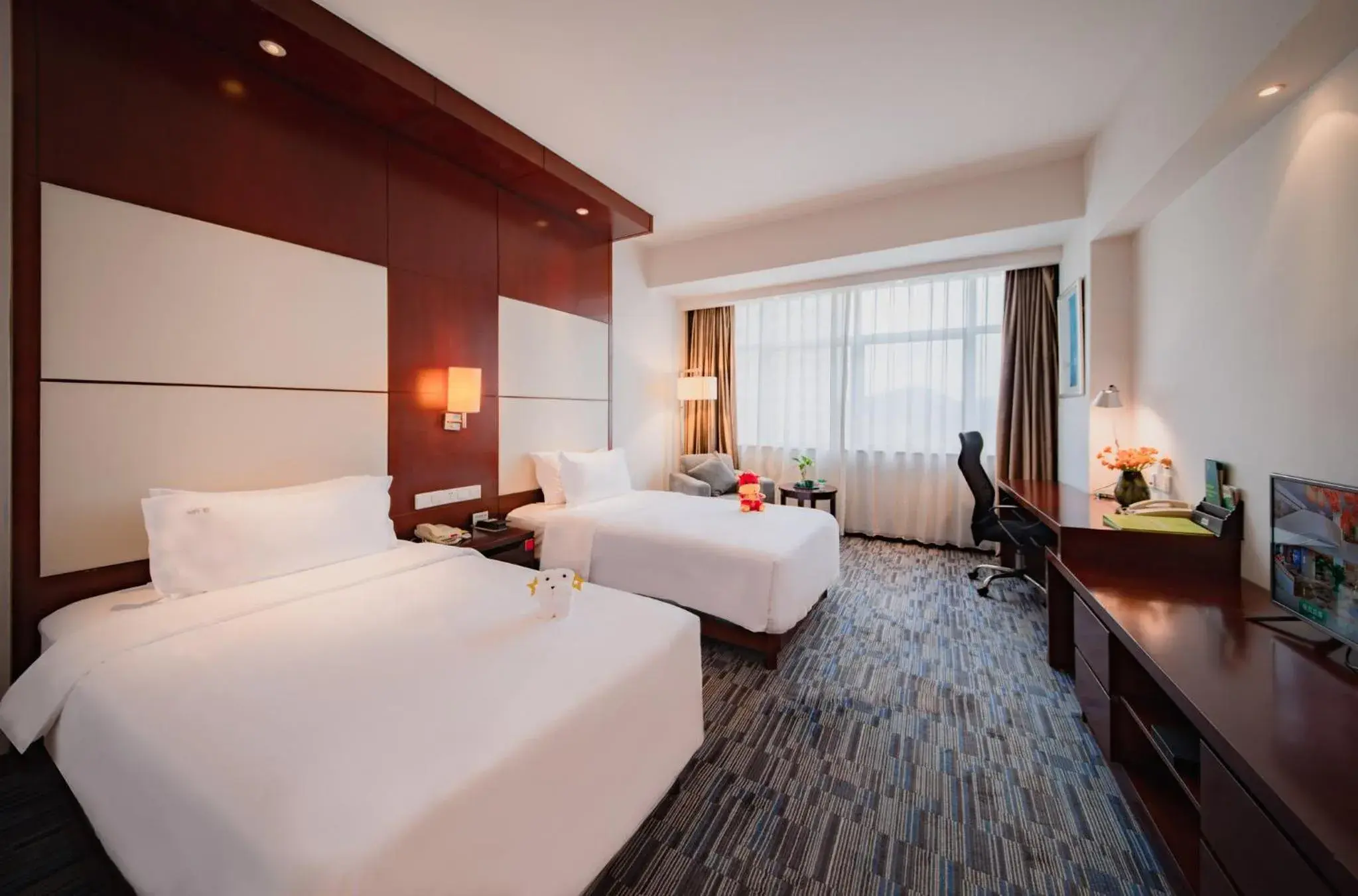 Standard Twin Room in Holiday Inn Xiaoshan by IHG Standard Twin Room in Holiday Inn Xiaoshan by IHG