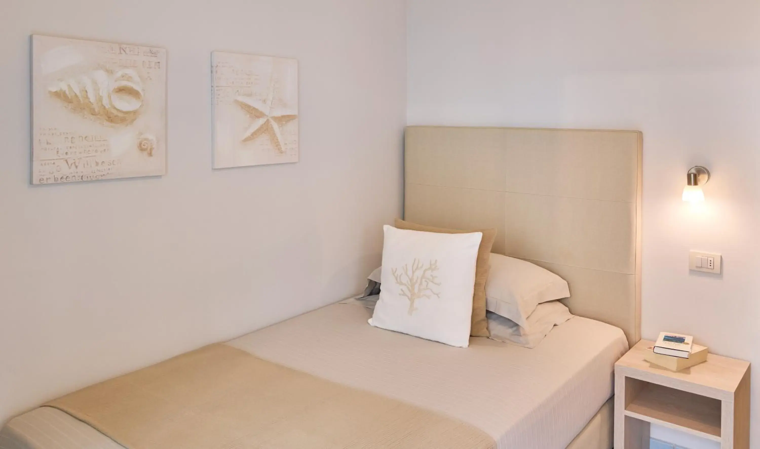 Single Room in Boutique Hotel Su Sergenti Single Room in Boutique Hotel Su Sergenti