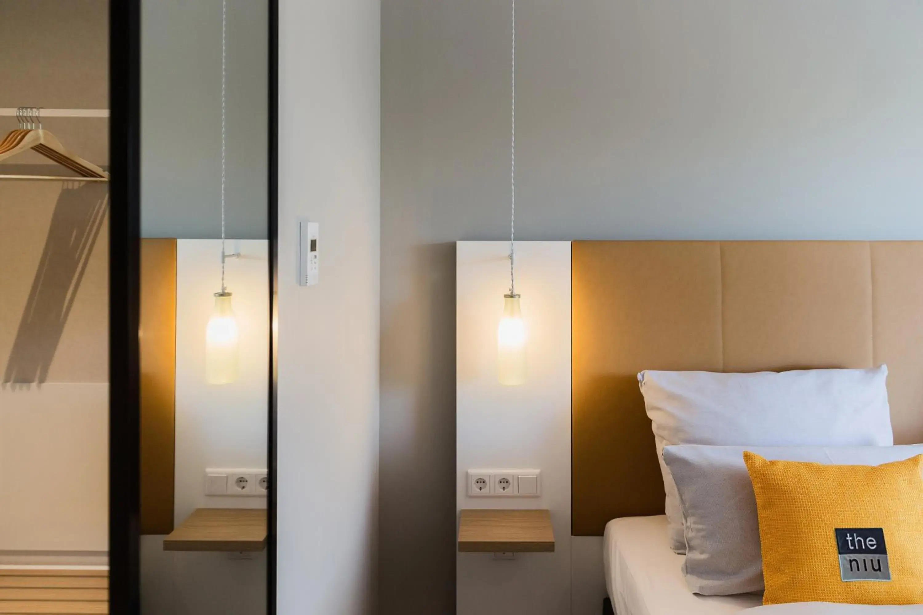 Standard Double or Twin Room in Holiday Inn - the niu, Dairy Haarlem Standard Double or Twin Room in Holiday Inn - the niu, Dairy Haarlem