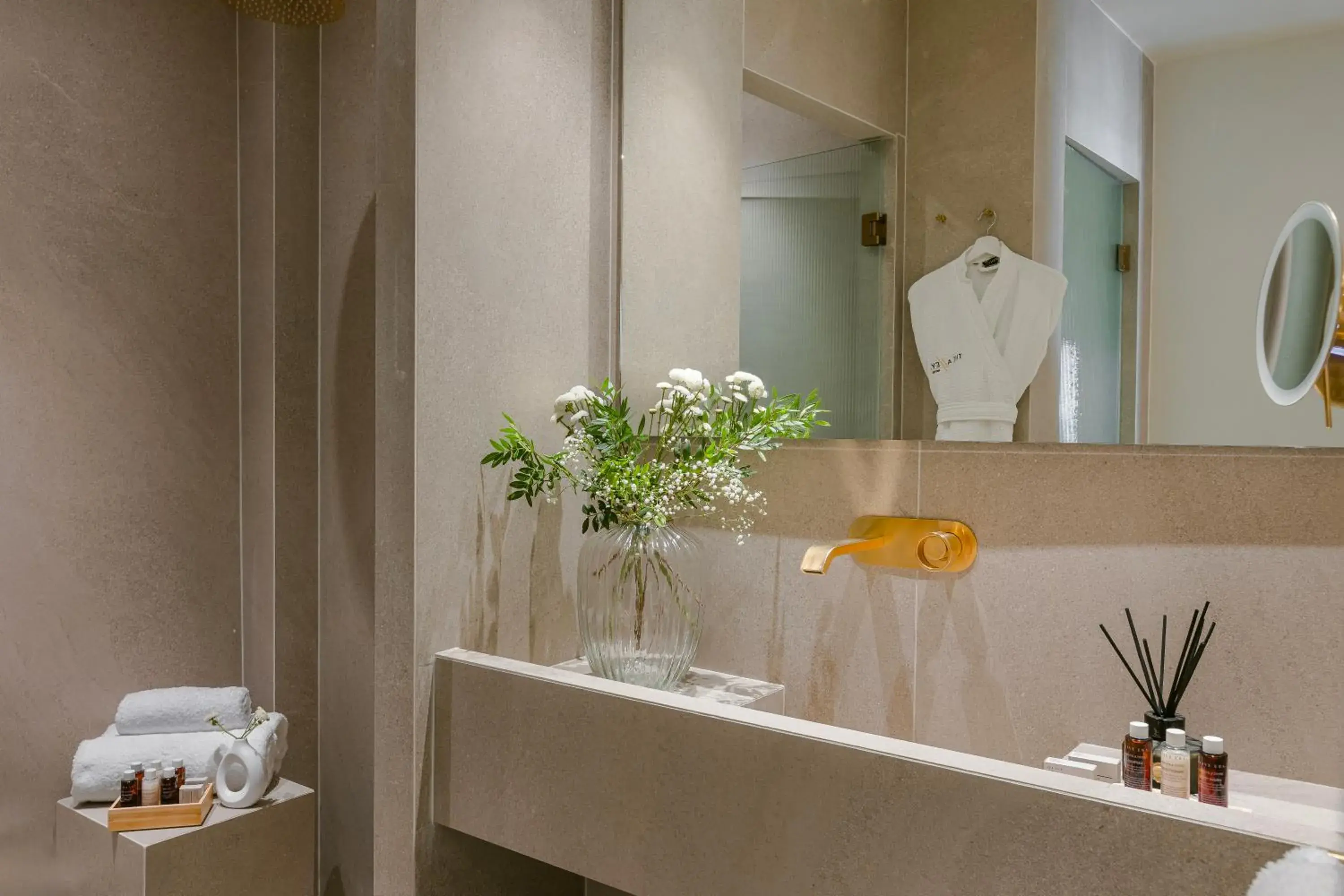 Two-Bedroom Suite - single occupancy in Alley Boutique Hotel and Spa Two-Bedroom Suite - single occupancy in Alley Boutique Hotel and Spa