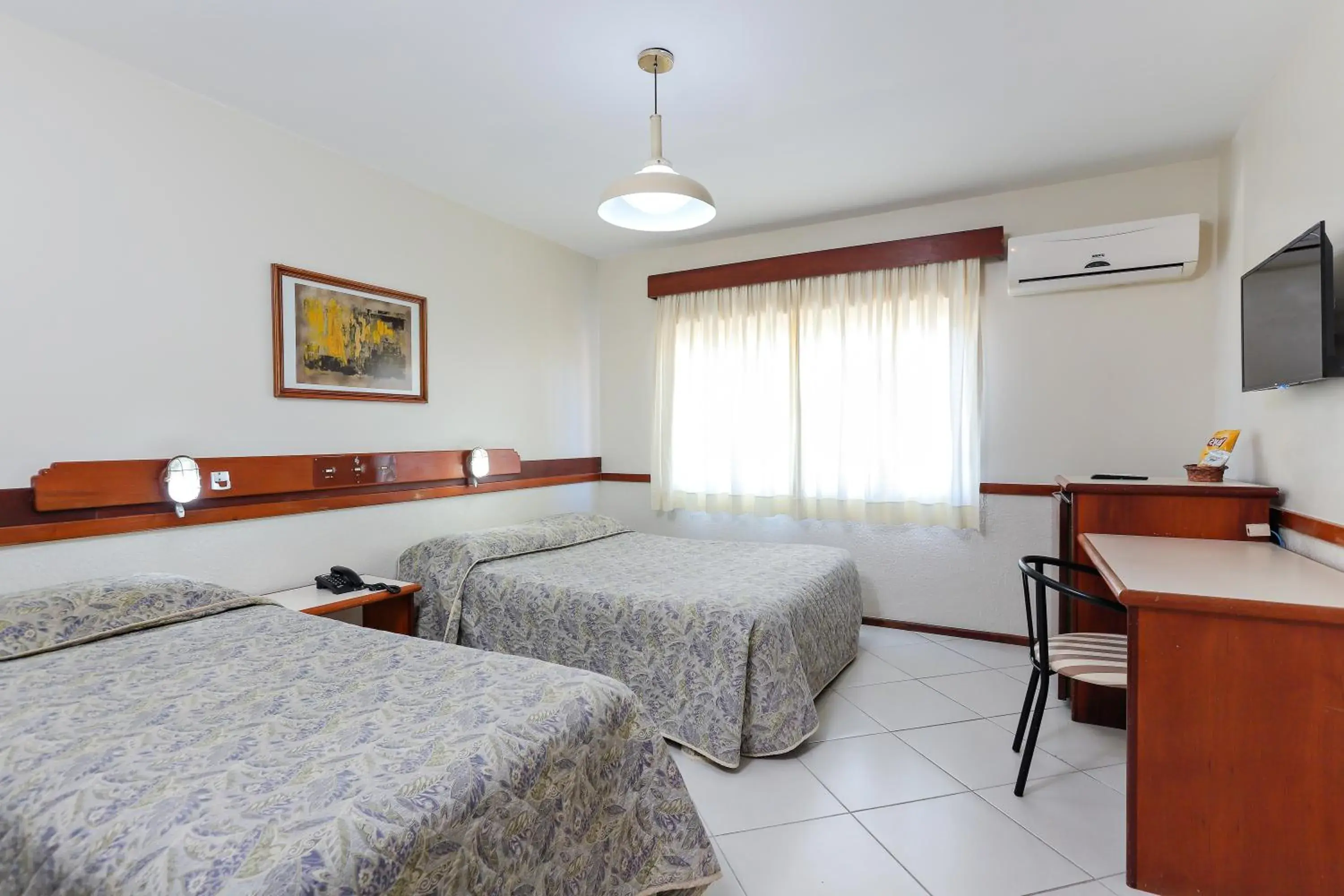 Deluxe Triple Room in Hotel Suárez Campo Bom Deluxe Triple Room in Hotel Suárez Campo Bom