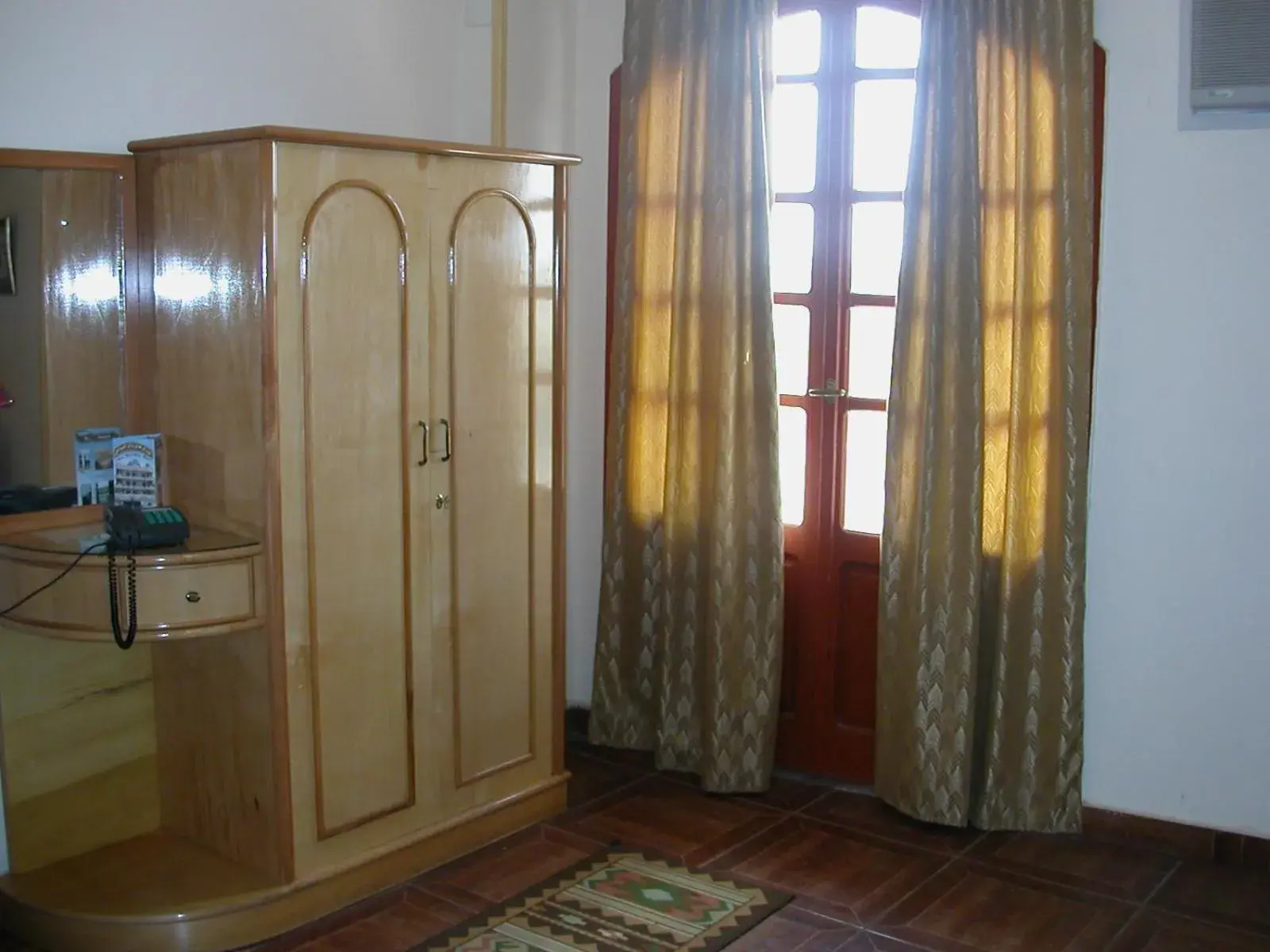 Budget Double Room in High way Hotel Budget Double Room in High way Hotel