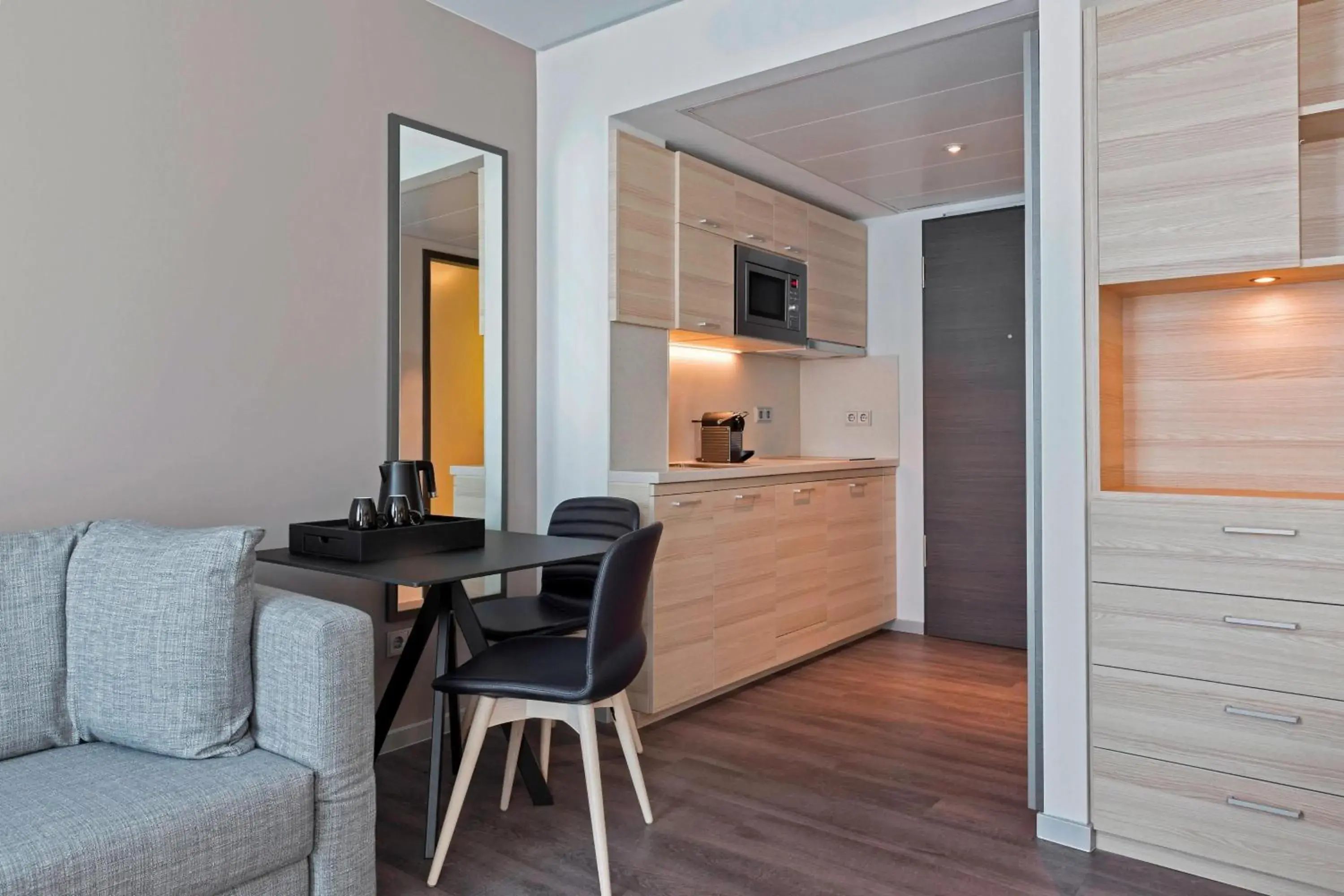 Studio Apartment - single occupancy in Courtyard by Marriott Oberpfaffenhofen Munich South Studio Apartment - single occupancy in Courtyard by Marriott Oberpfaffenhofen Munich South