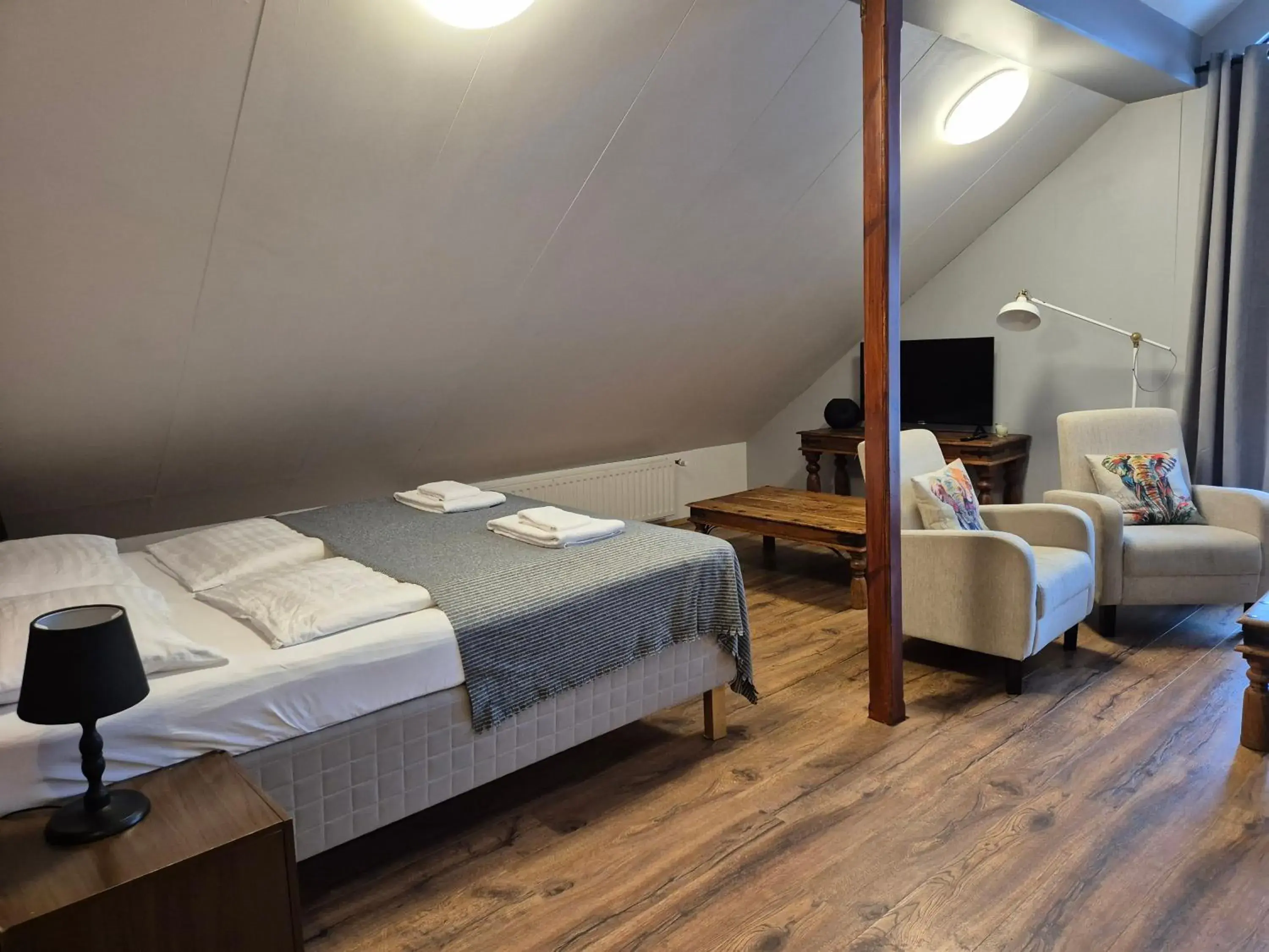 Superior Triple Room with Terrace in Hotel Hafnarfjall Superior Triple Room with Terrace in Hotel Hafnarfjall