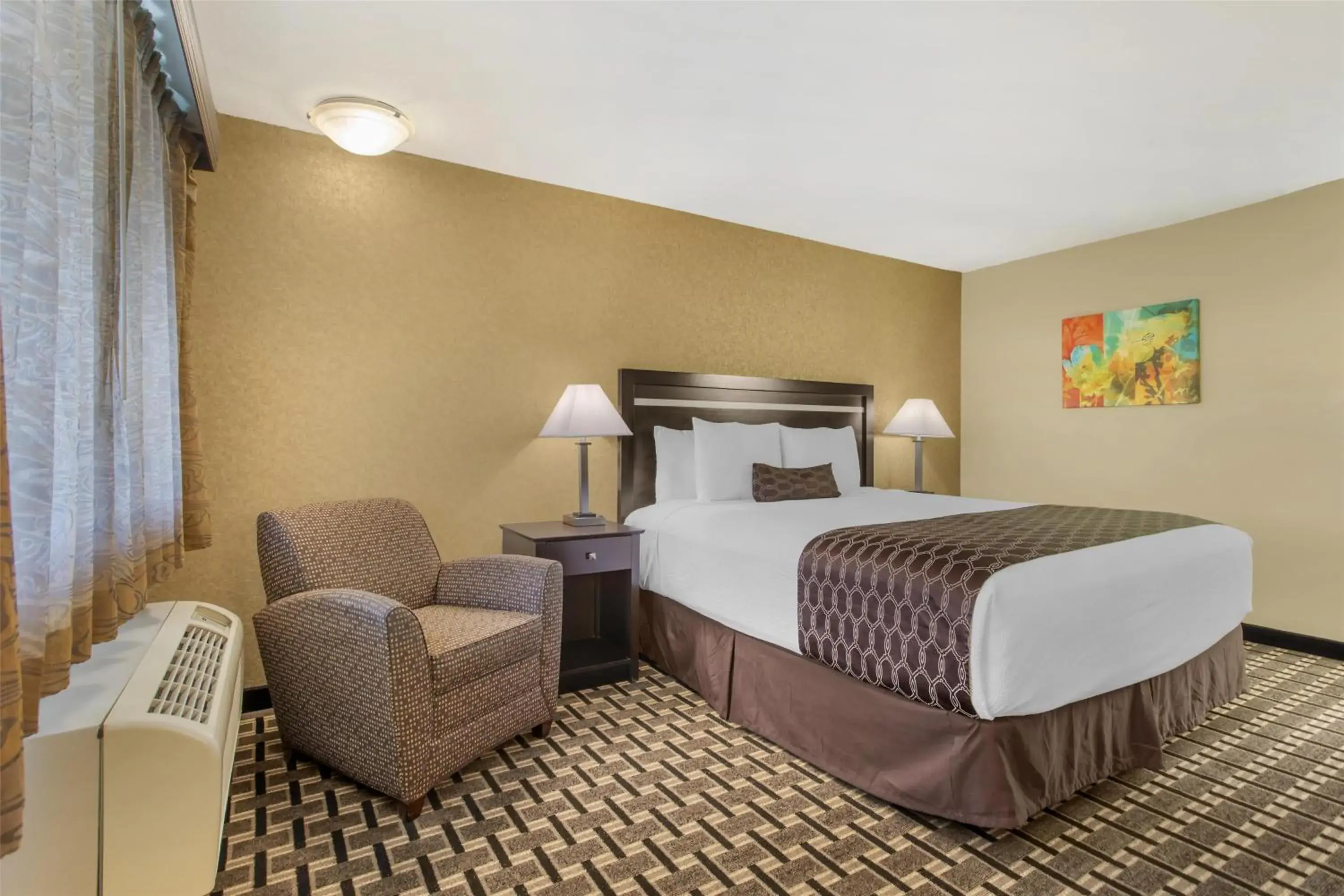 King Room in Best Western Plus Pleasanton Inn King Room in Best Western Plus Pleasanton Inn