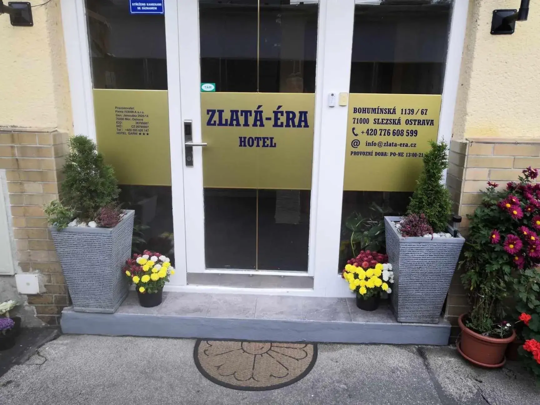ZLATÁ-ÉRA ZLATÁ-ÉRA