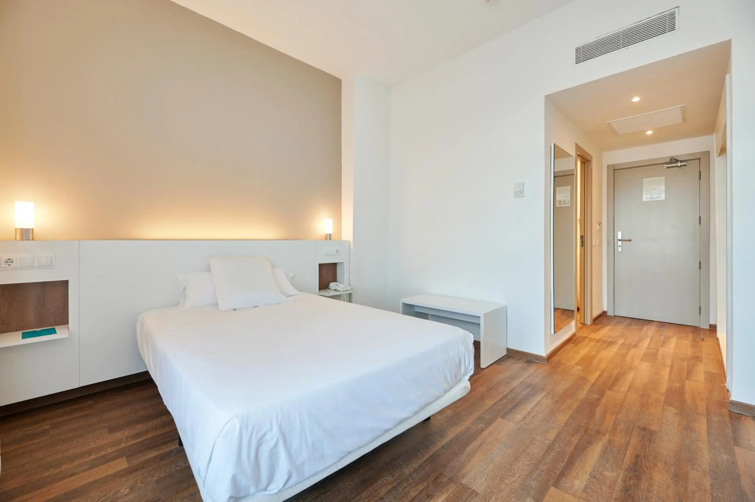 Single Room in Alua Calas de Mallorca Resort Single Room in Alua Calas de Mallorca Resort