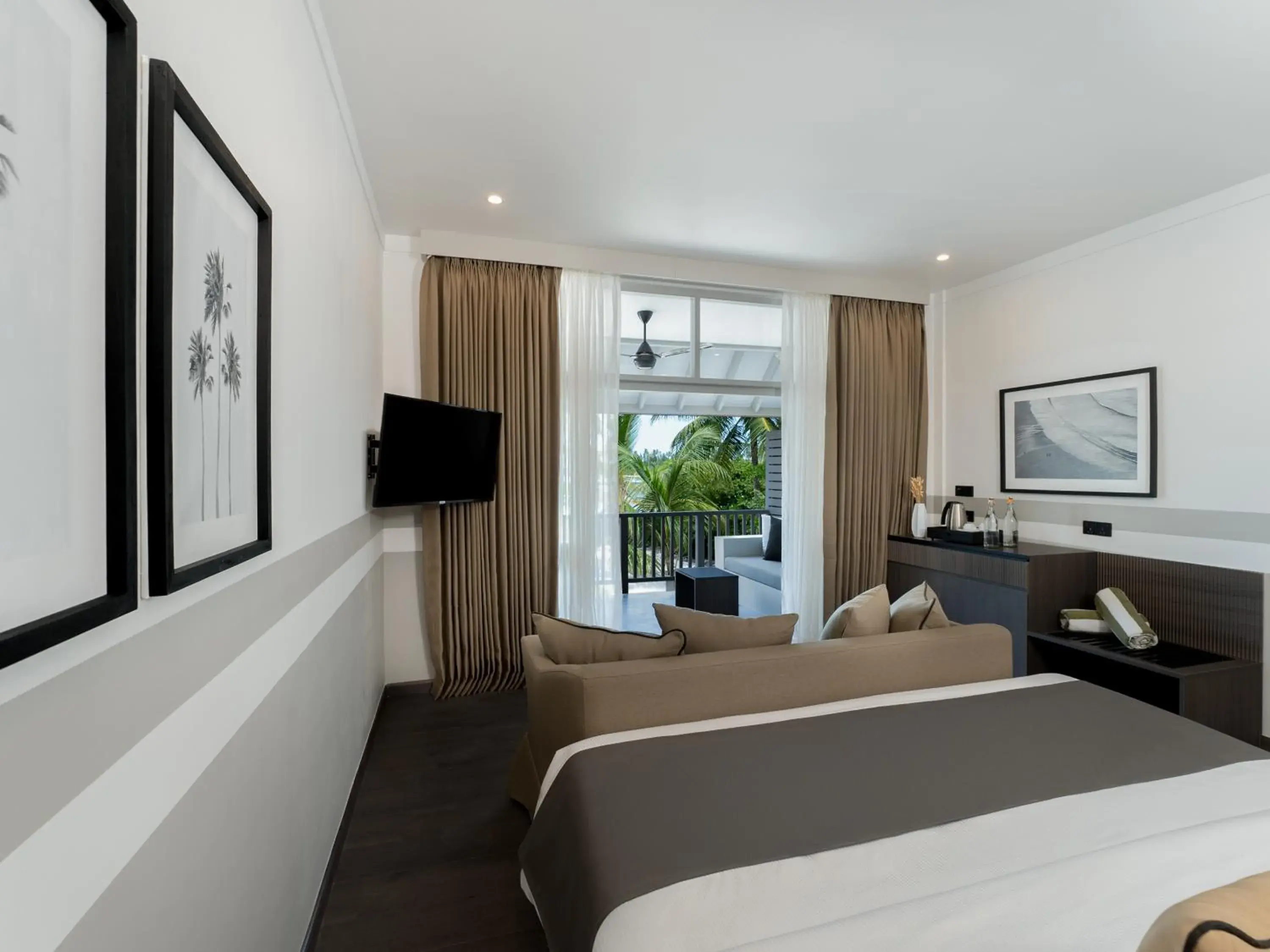 Beach Pavilion with Pool access in Sun Siyam Olhuveli Beach Pavilion with Pool access in Sun Siyam Olhuveli