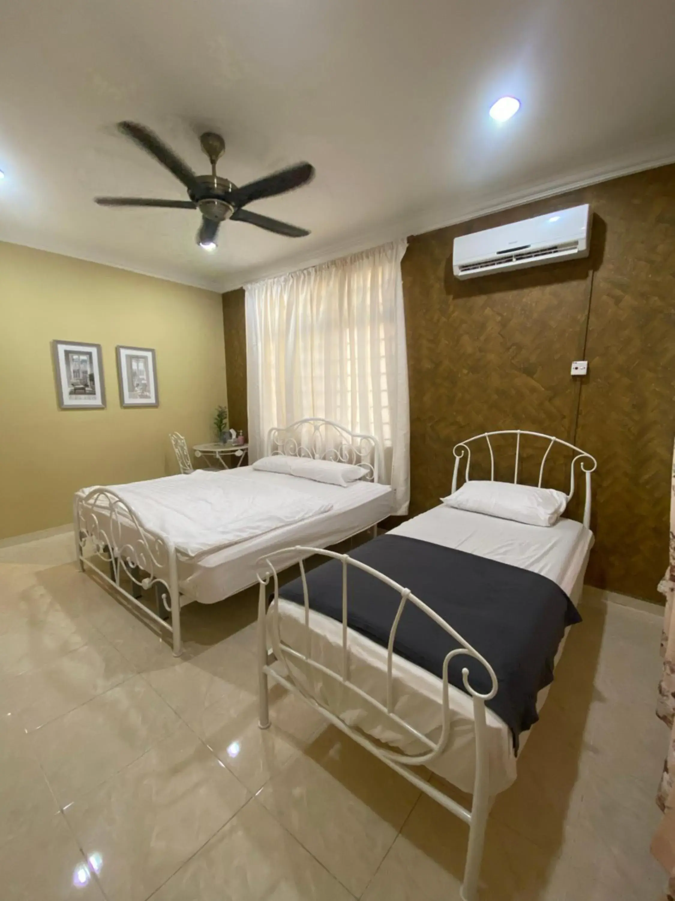 Family Junior Suite in AAM Hotel Family Junior Suite in AAM Hotel