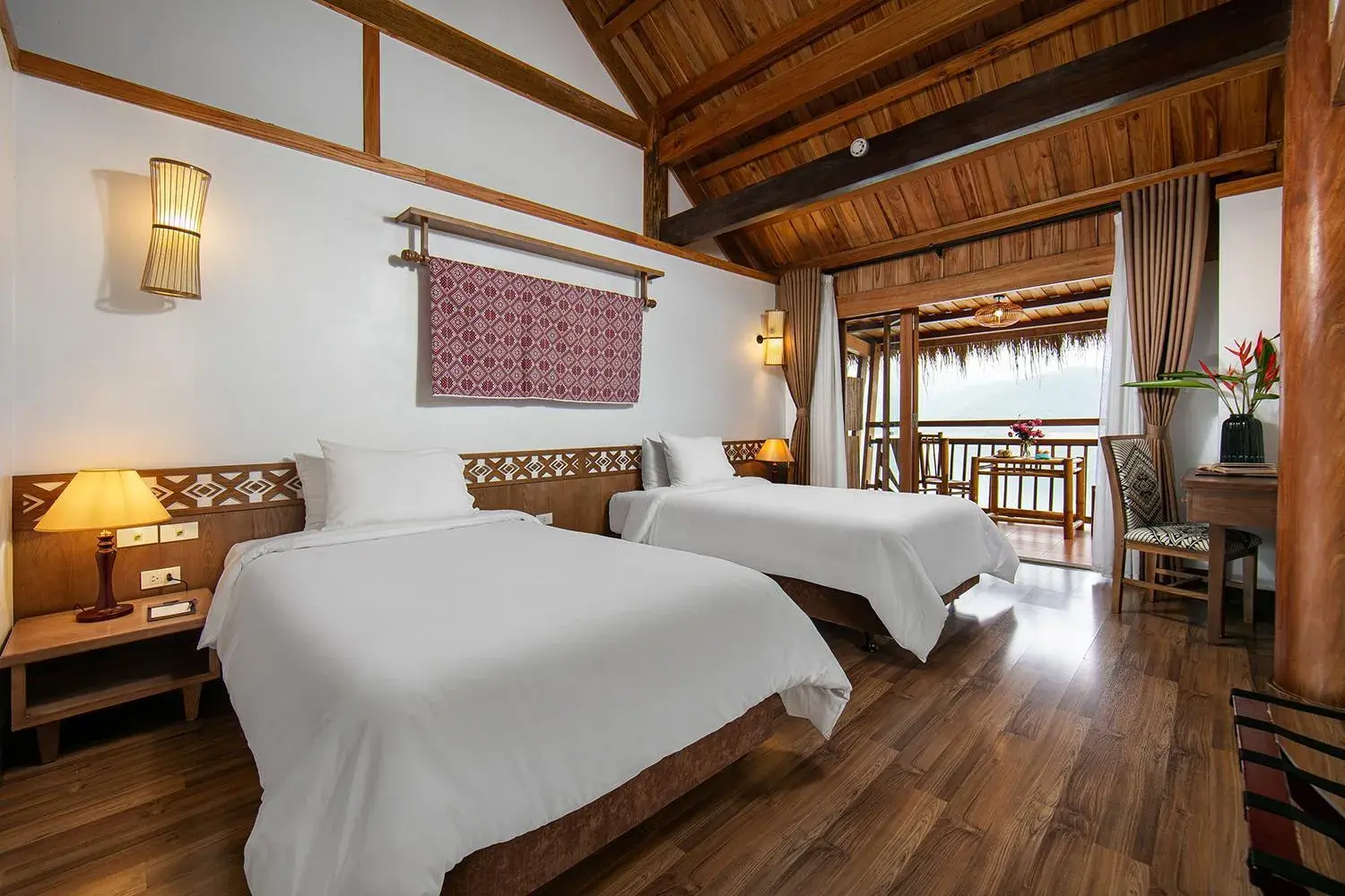 Deluxe Twin Room in Mai Chau Hideaway Lake Resort Deluxe Twin Room in Mai Chau Hideaway Lake Resort