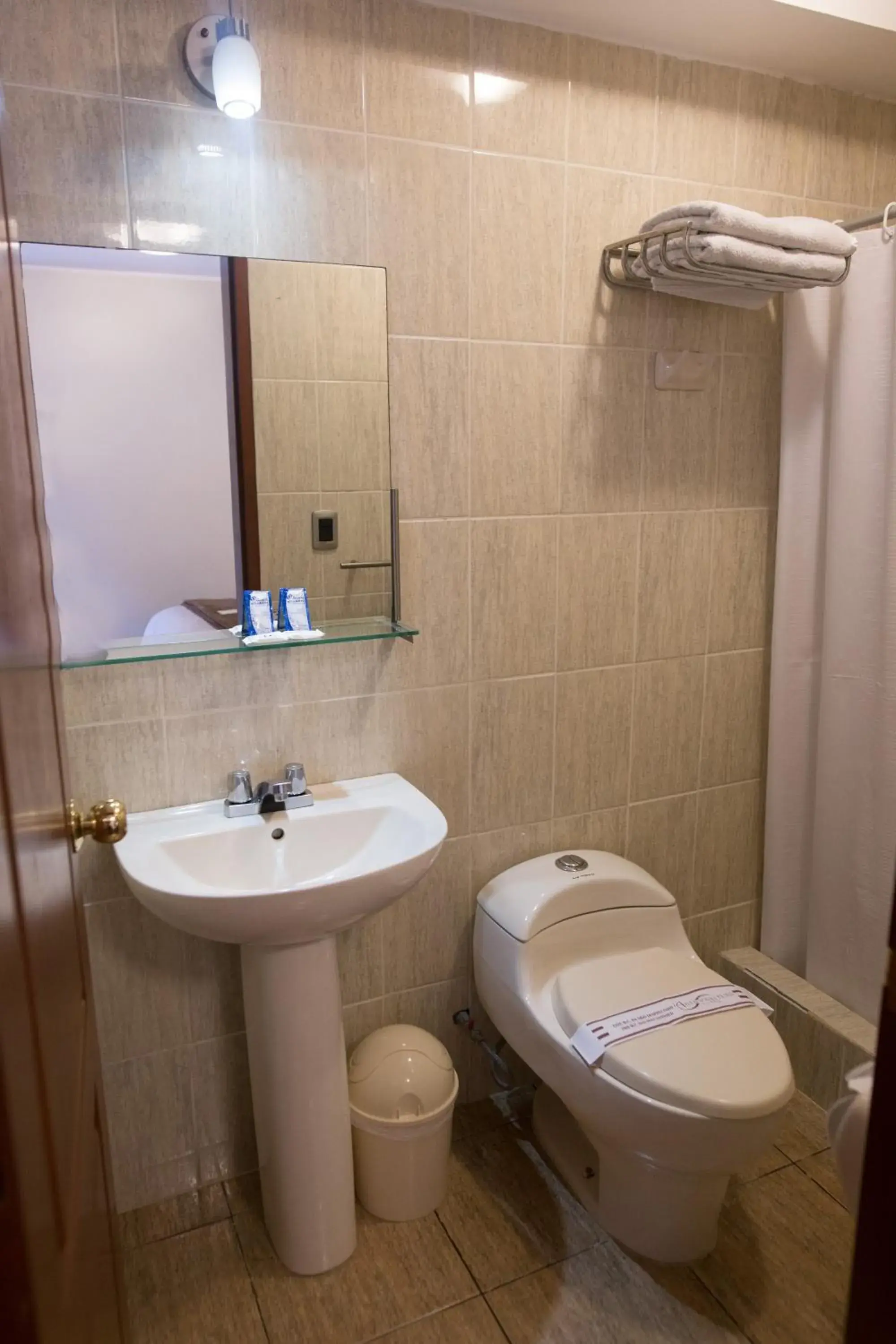 Single Room in Antawasi Hotel Single Room in Antawasi Hotel