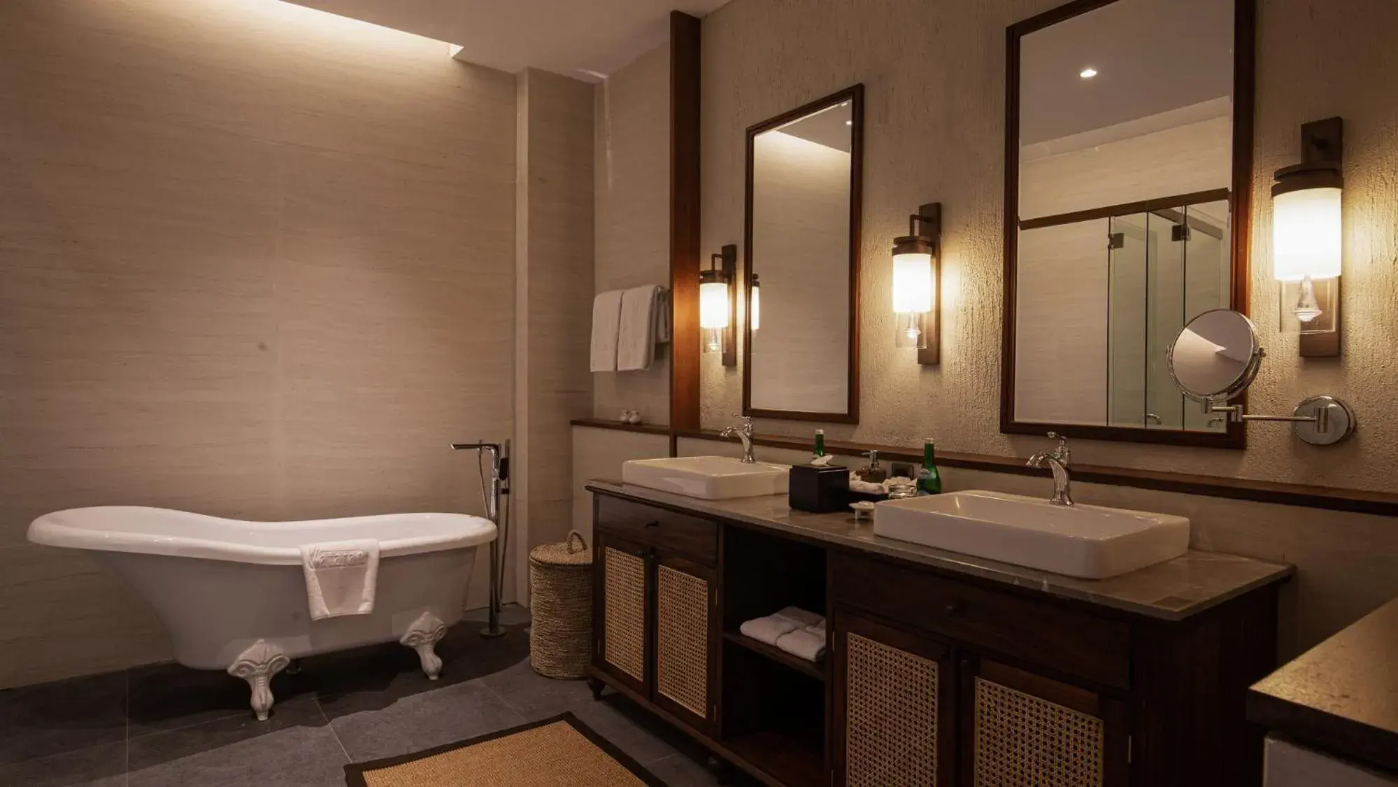 Premier Suite in Plataran Bromo Premier Suite in Plataran Bromo