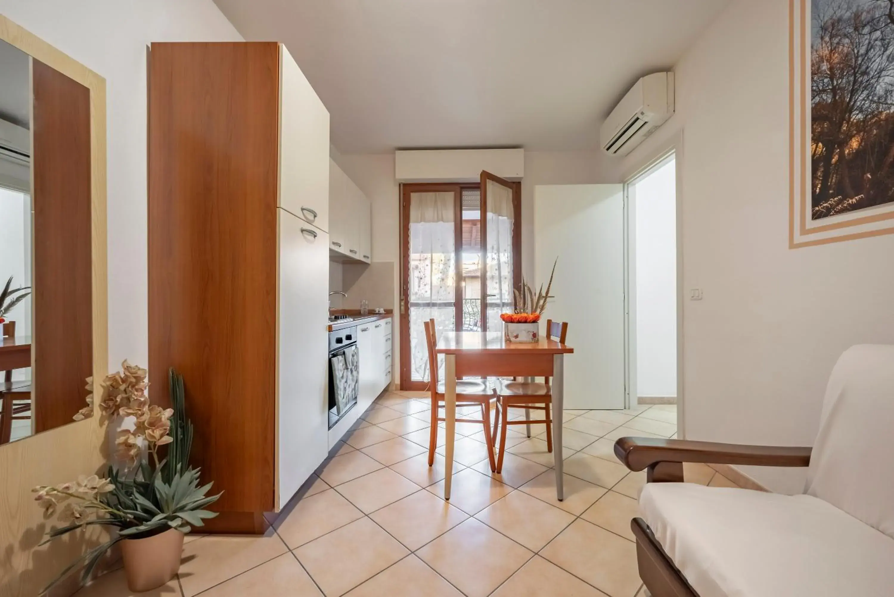 Two-Bedroom Apartment in Lola Piccolo Hotel e Appartamenti Two-Bedroom Apartment in Lola Piccolo Hotel e Appartamenti