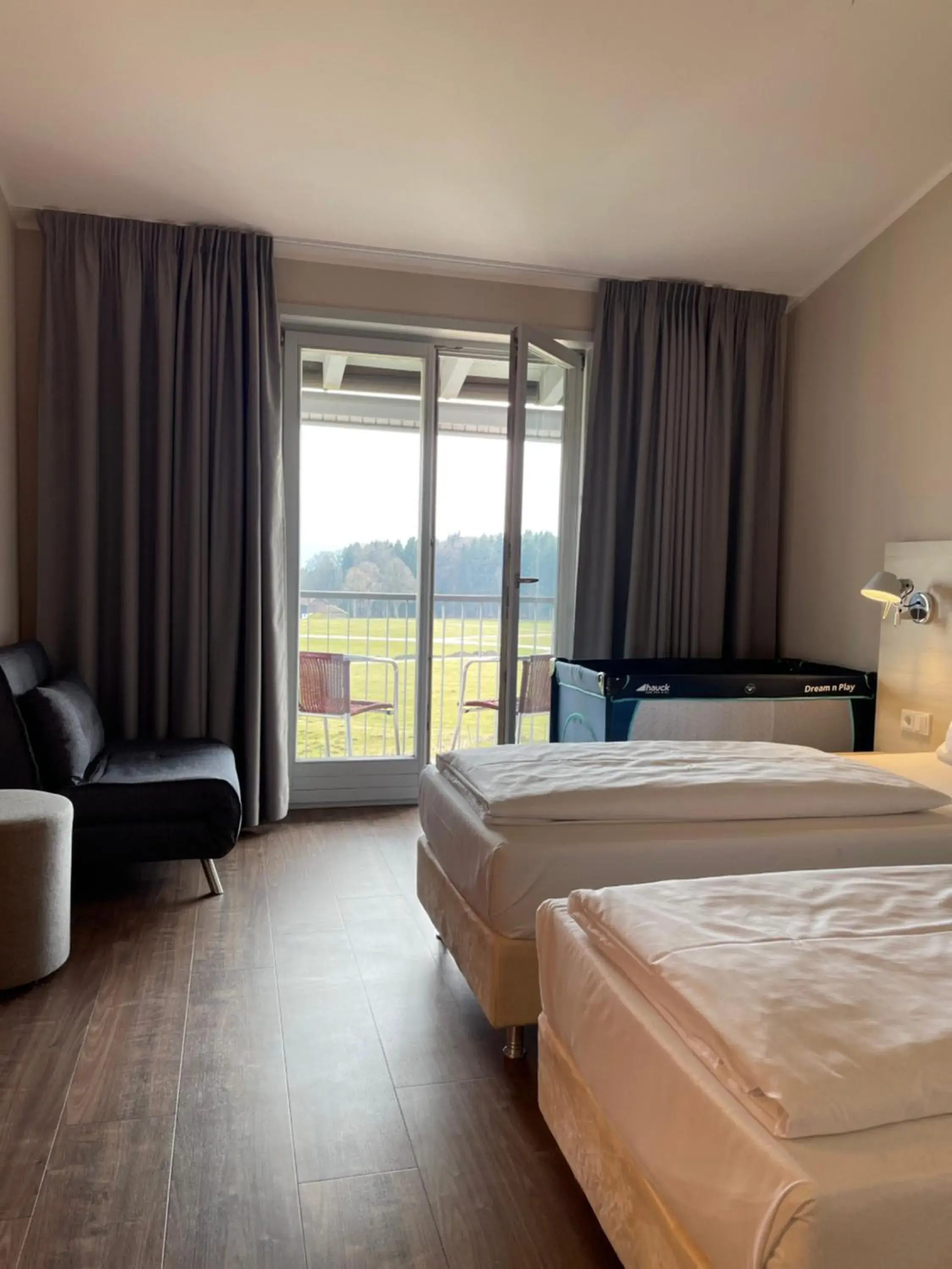 Superior Twin Room - single occupancy in Hotel Irschenberg Süd Superior Twin Room - single occupancy in Hotel Irschenberg Süd